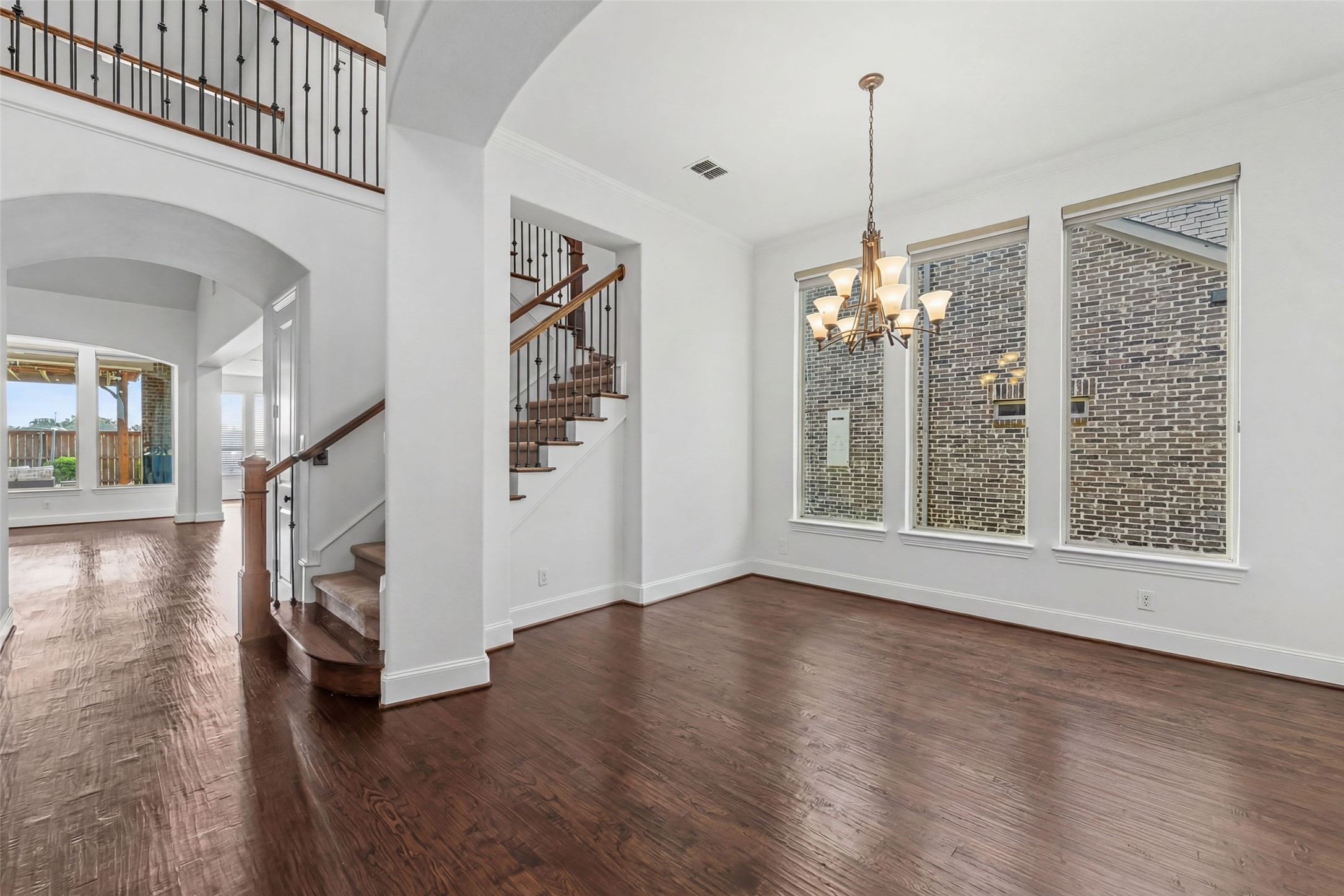 7527 Wright Drive