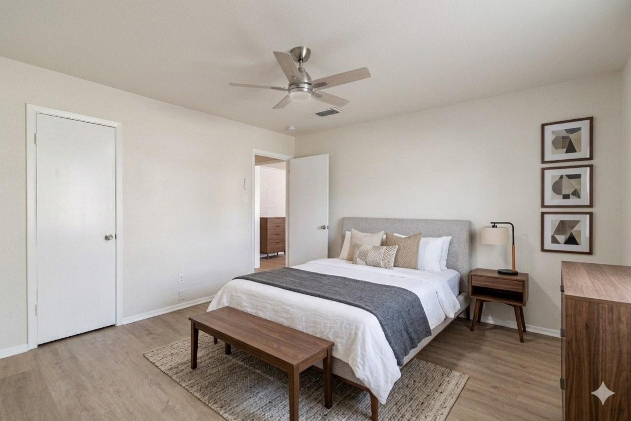 1610 Brown Trail