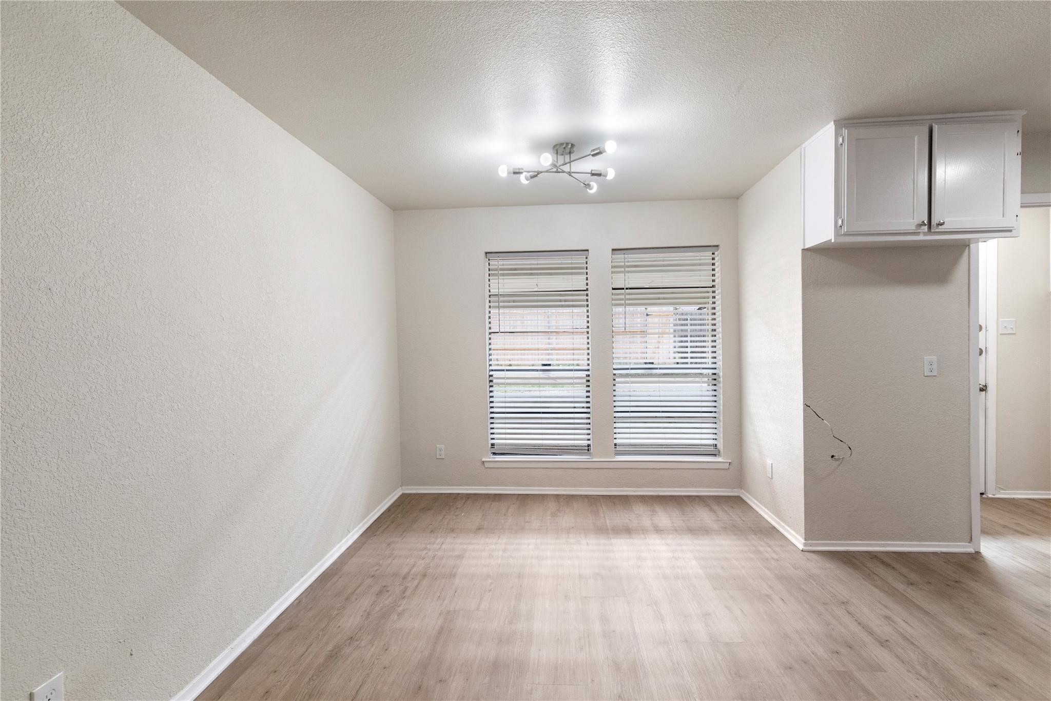 1610 Brown Trail