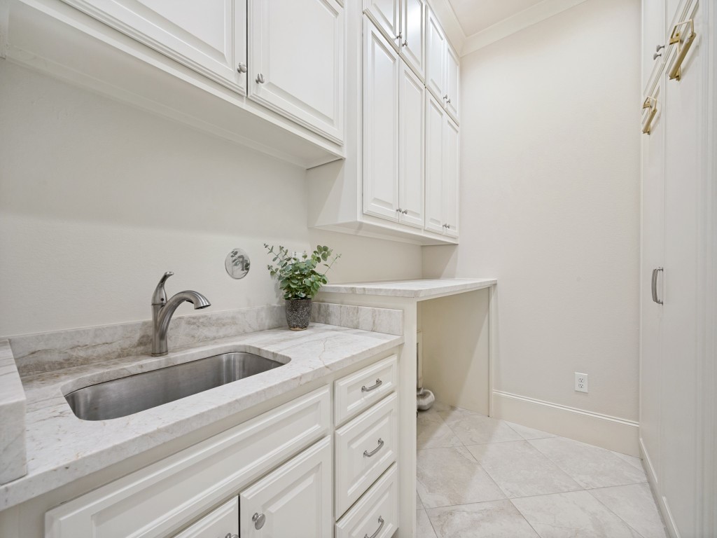 505 Sea Side Lane