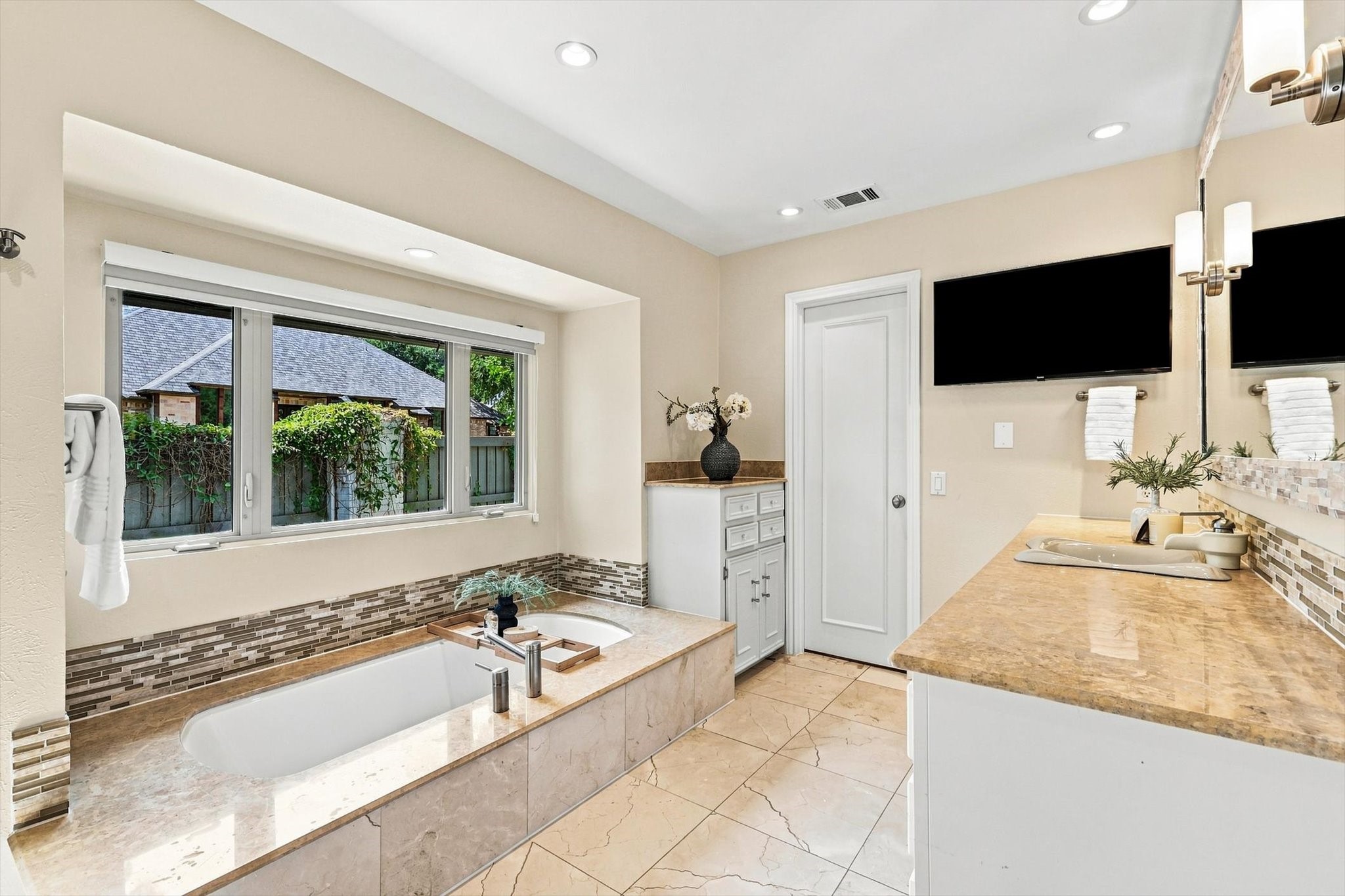 5702 Club Oaks Drive