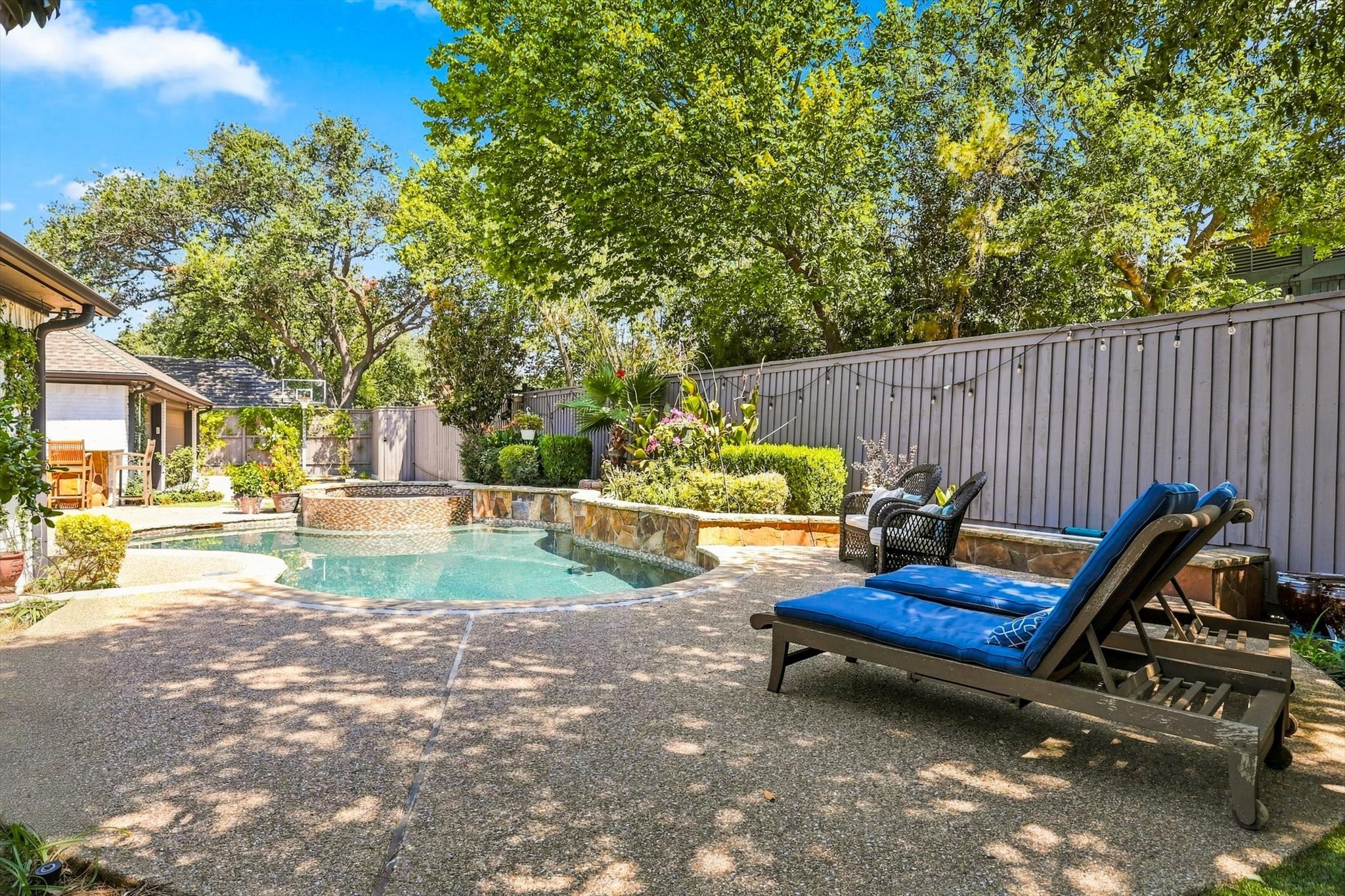 5702 Club Oaks Drive