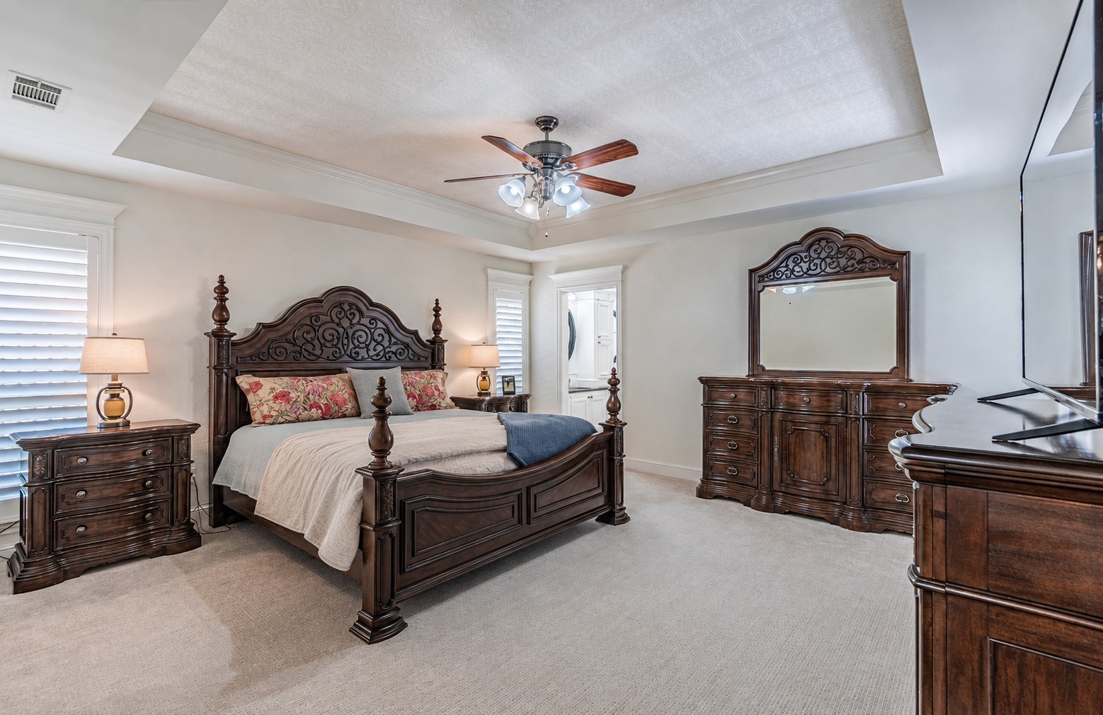2509 Shadow Lane Drive