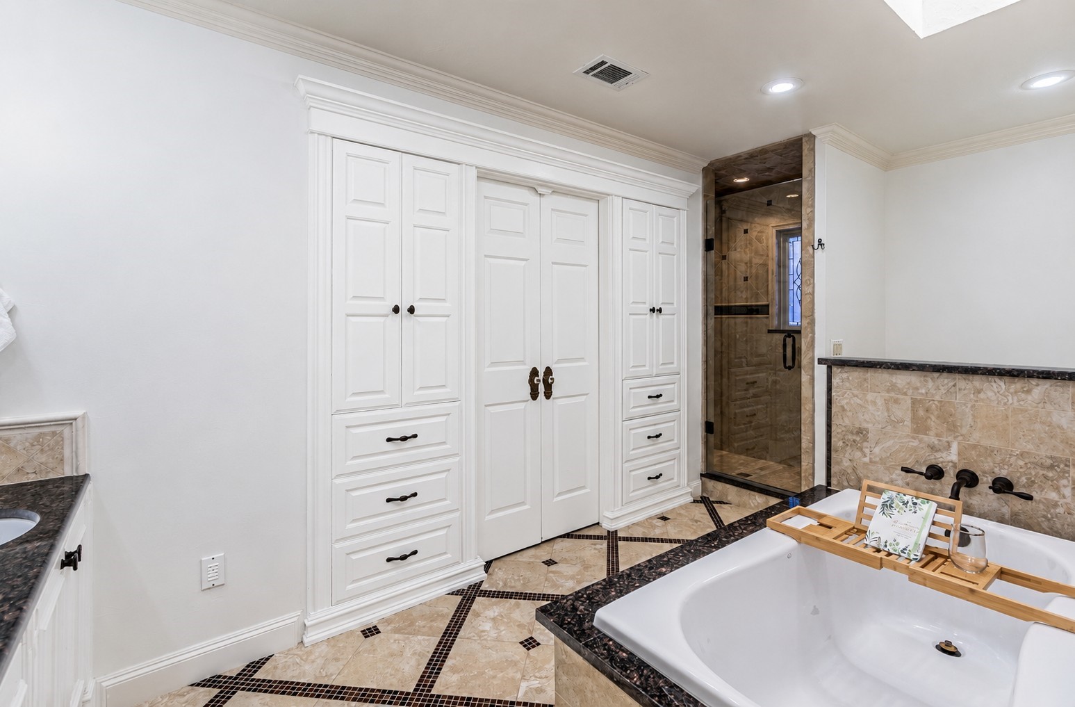 2509 Shadow Lane Drive