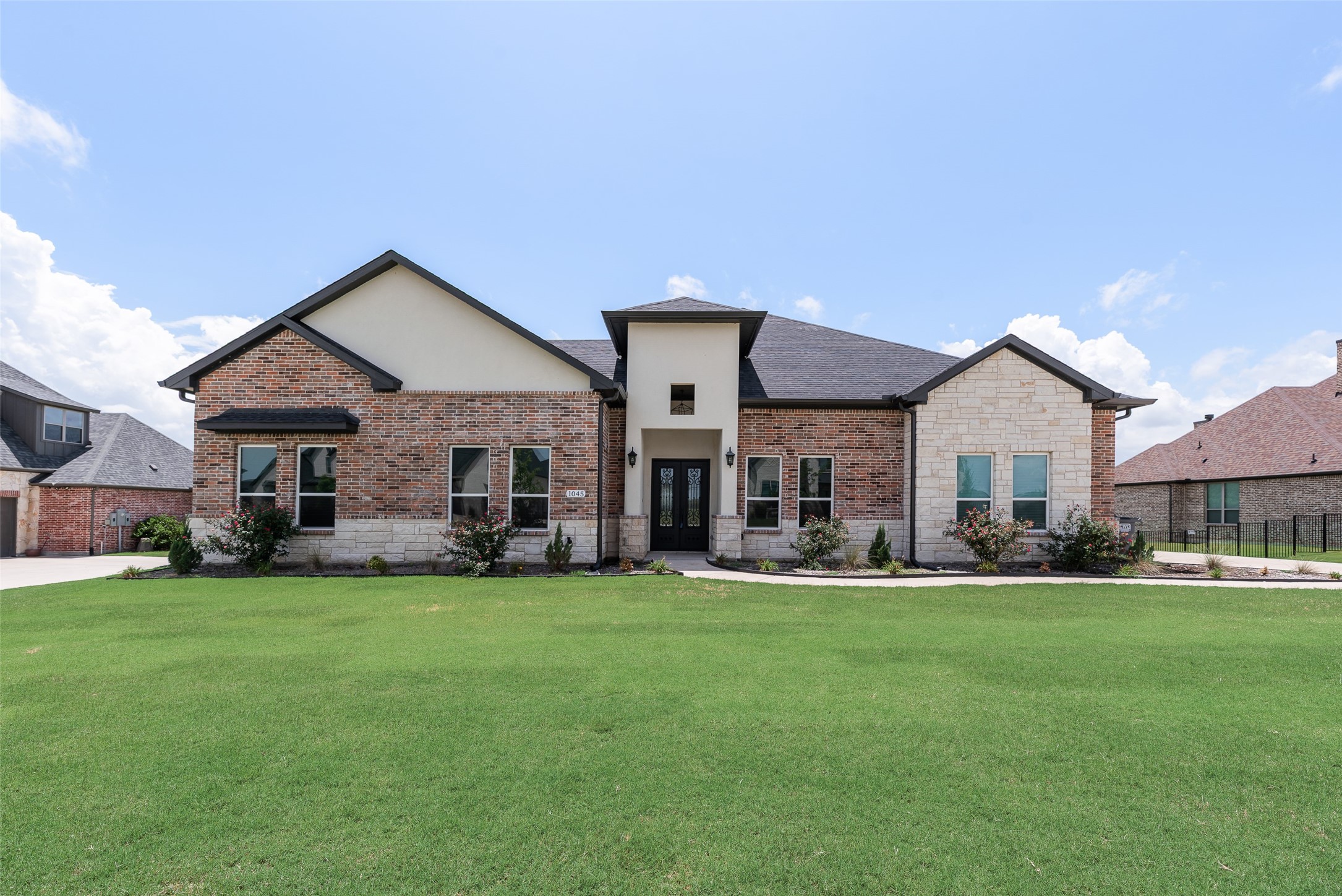 1045 Peppy San Drive