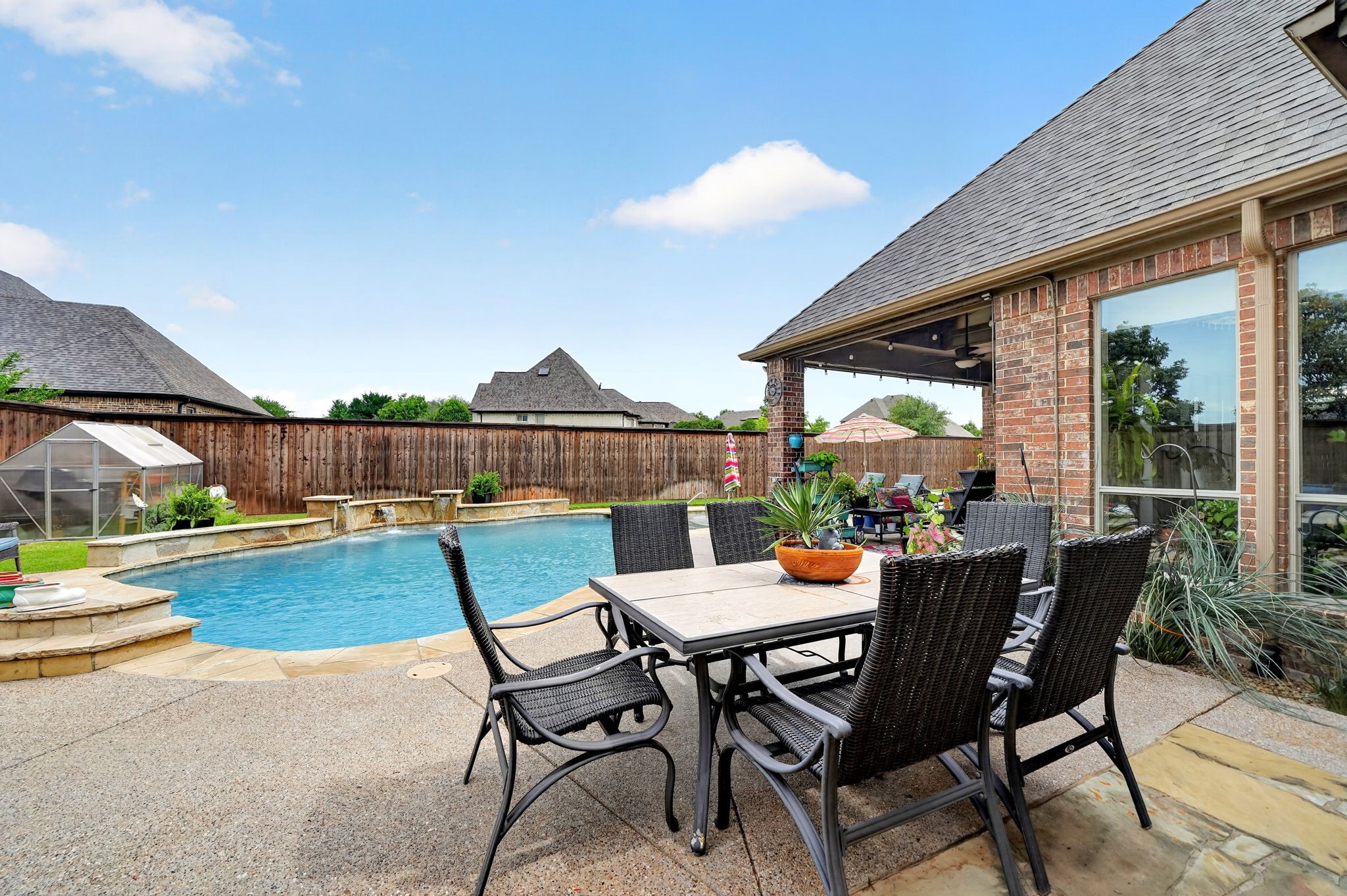 409 Settlers Ridge Drive