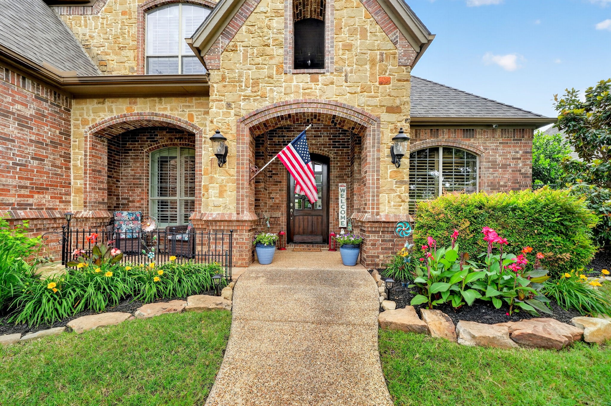 409 Settlers Ridge Drive