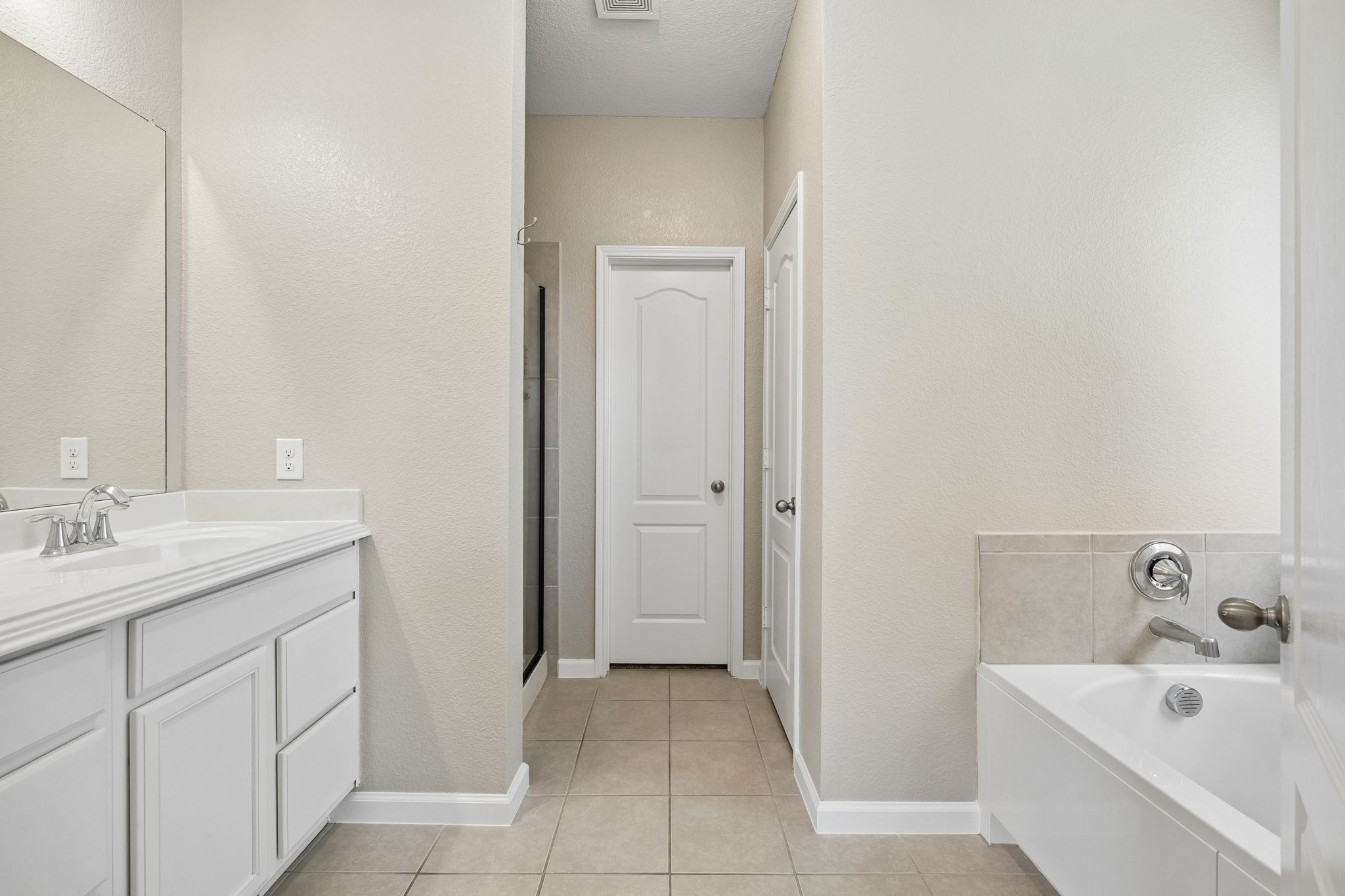 1605 Ridge Creek Lane