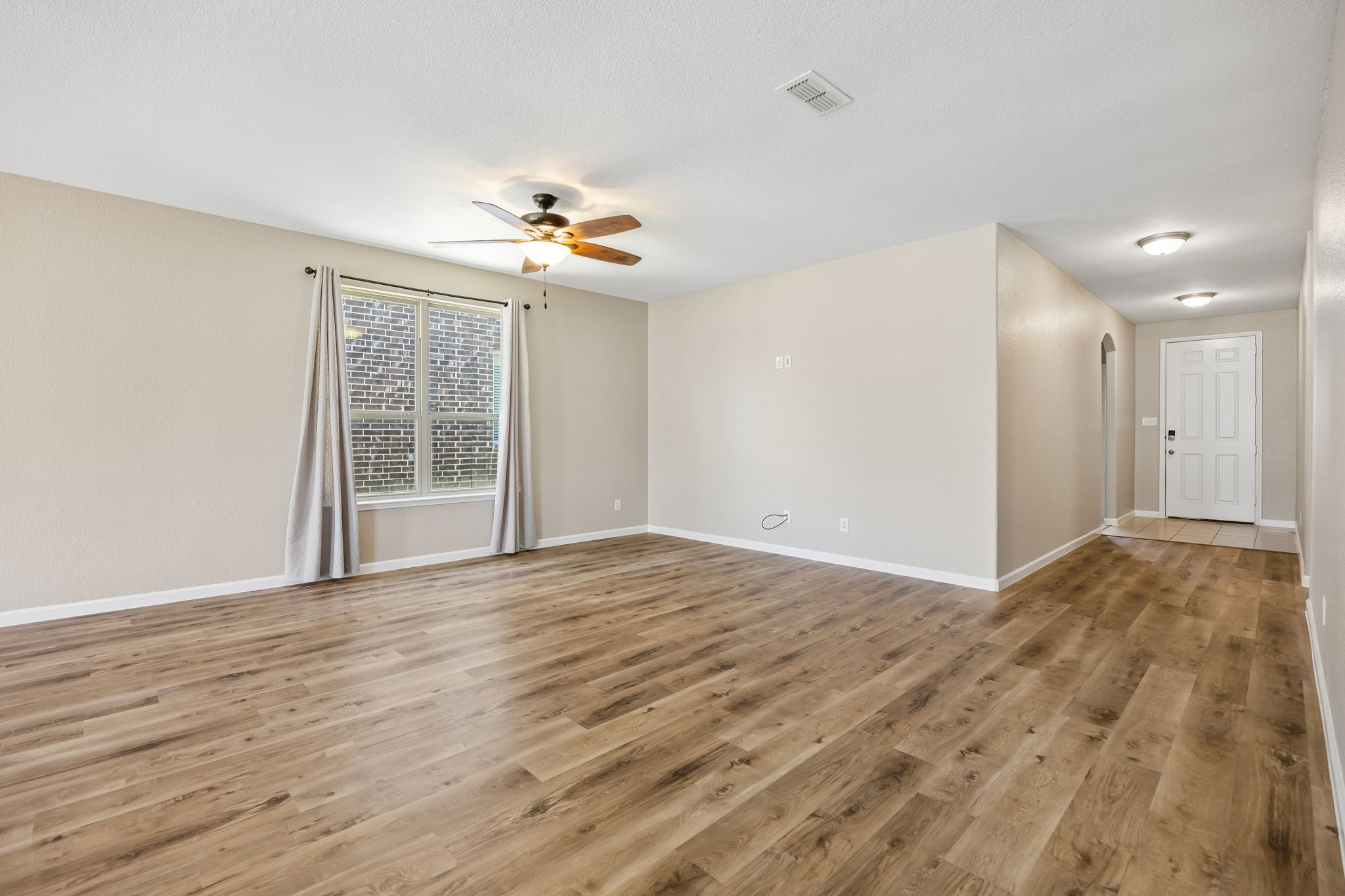 1605 Ridge Creek Lane