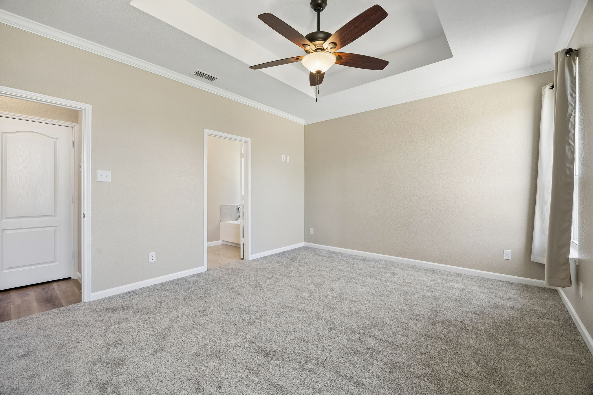 1605 Ridge Creek Lane