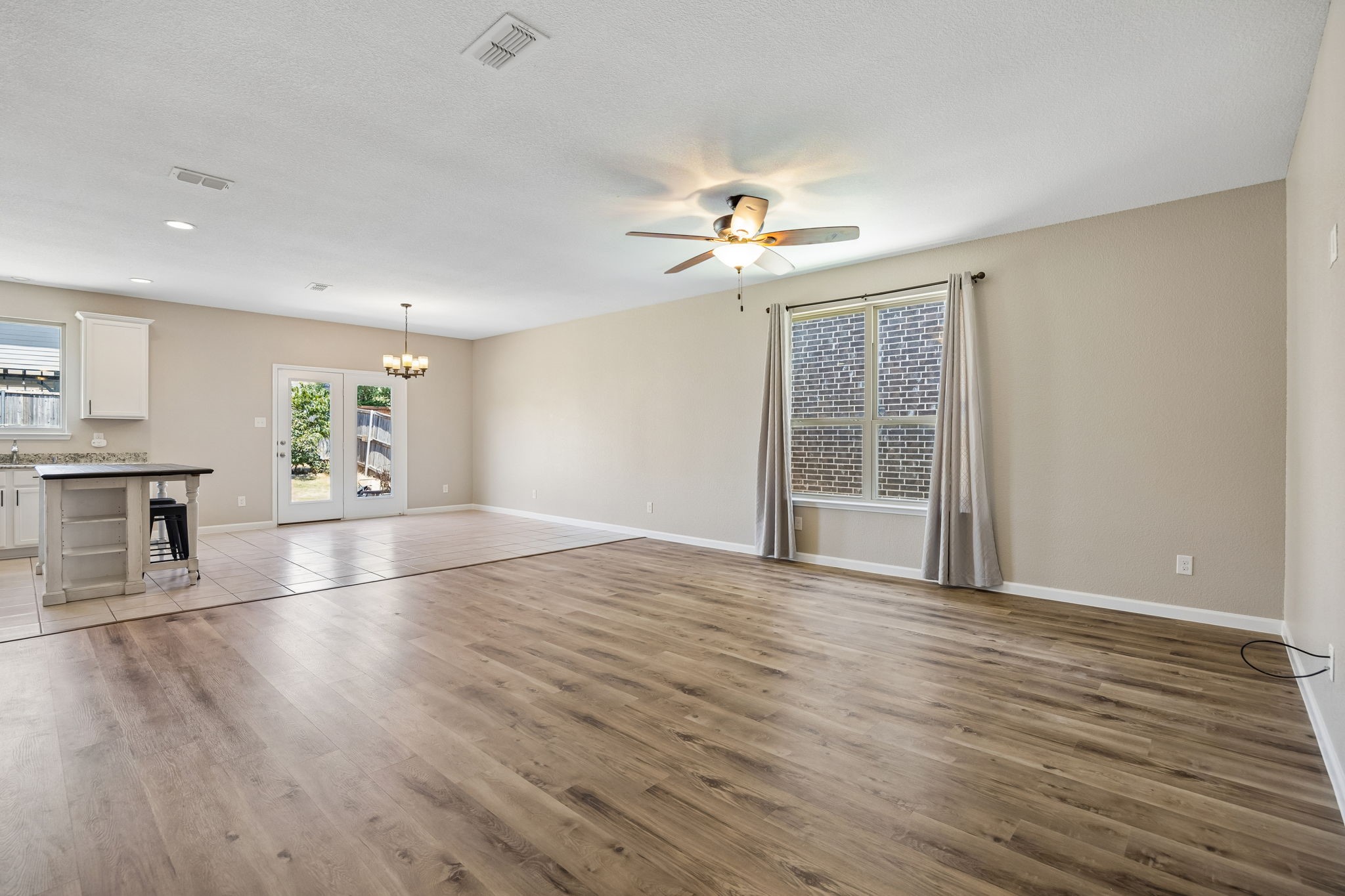 1605 Ridge Creek Lane