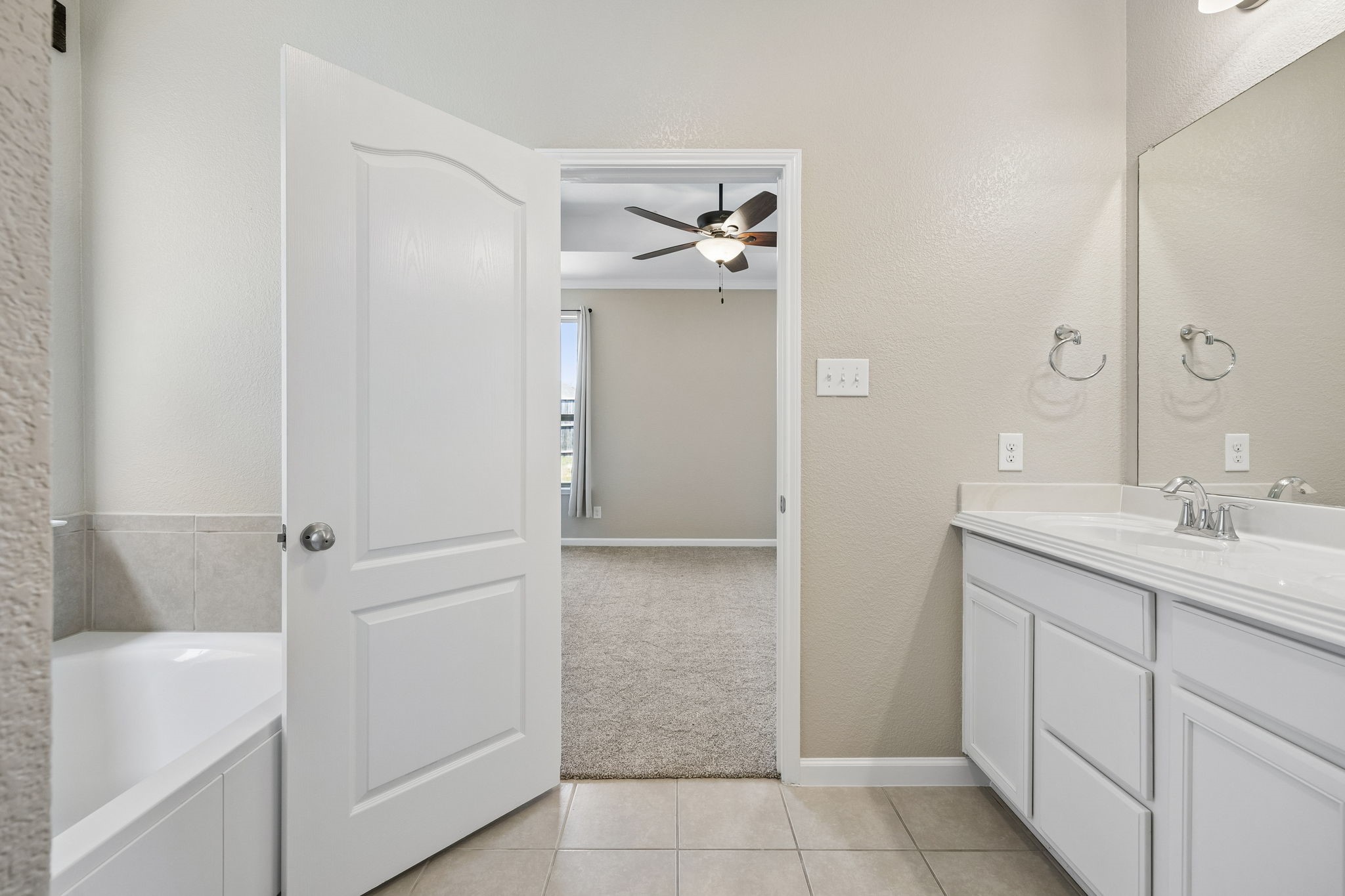 1605 Ridge Creek Lane