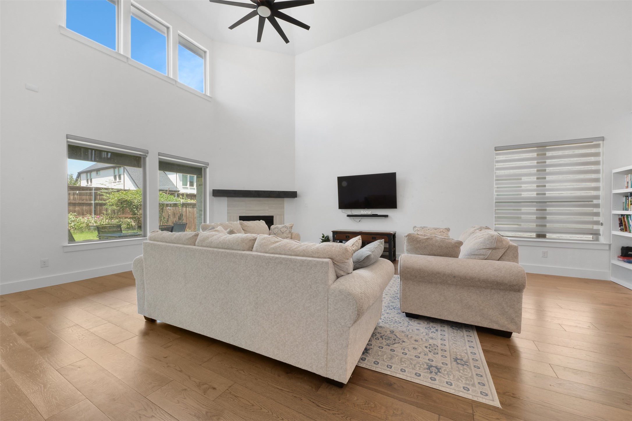 14164 Berryfield Lane