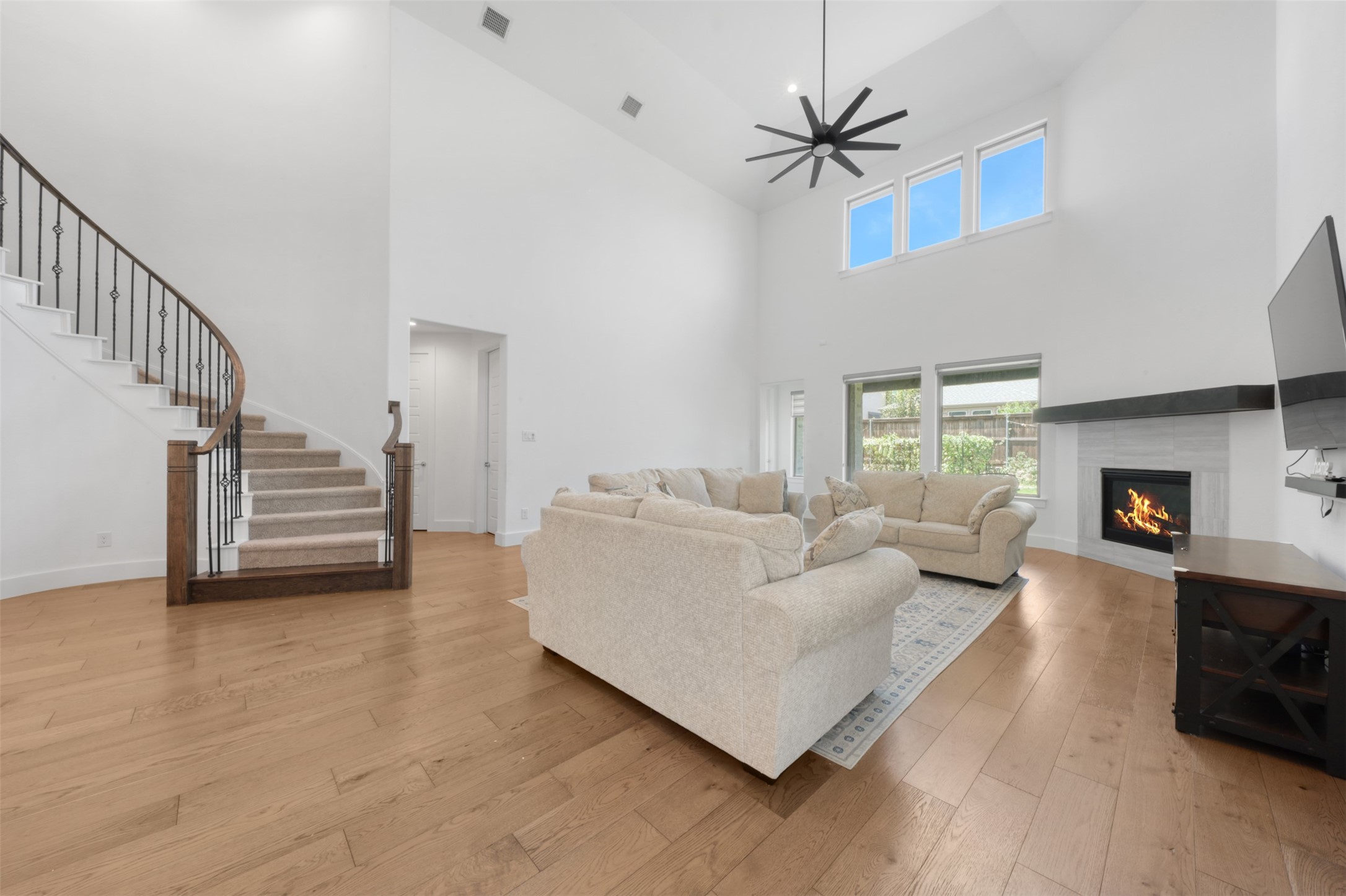 14164 Berryfield Lane