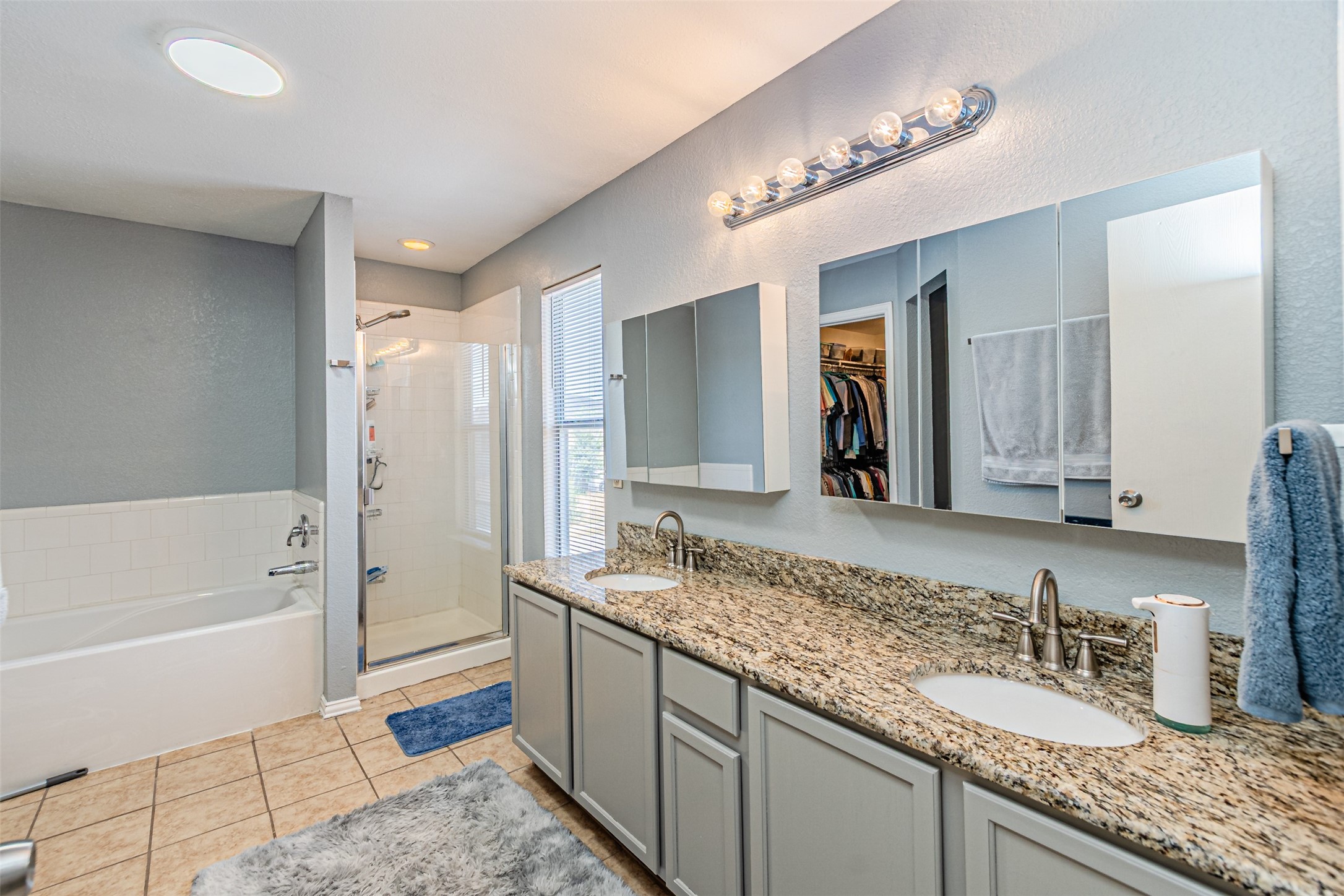 1125 Greenbend Drive