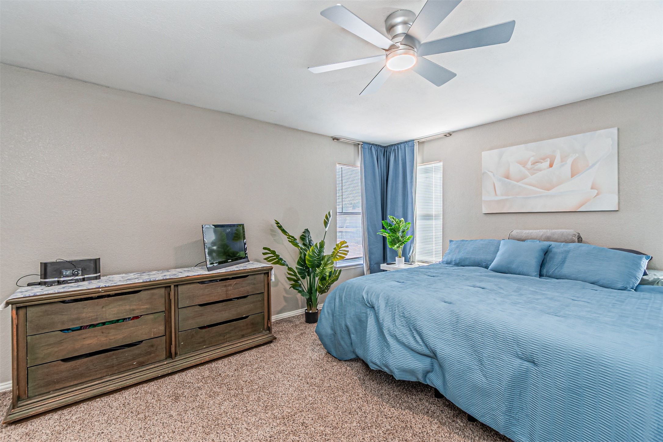 1125 Greenbend Drive
