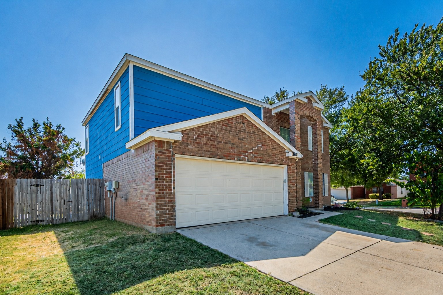 1125 Greenbend Drive