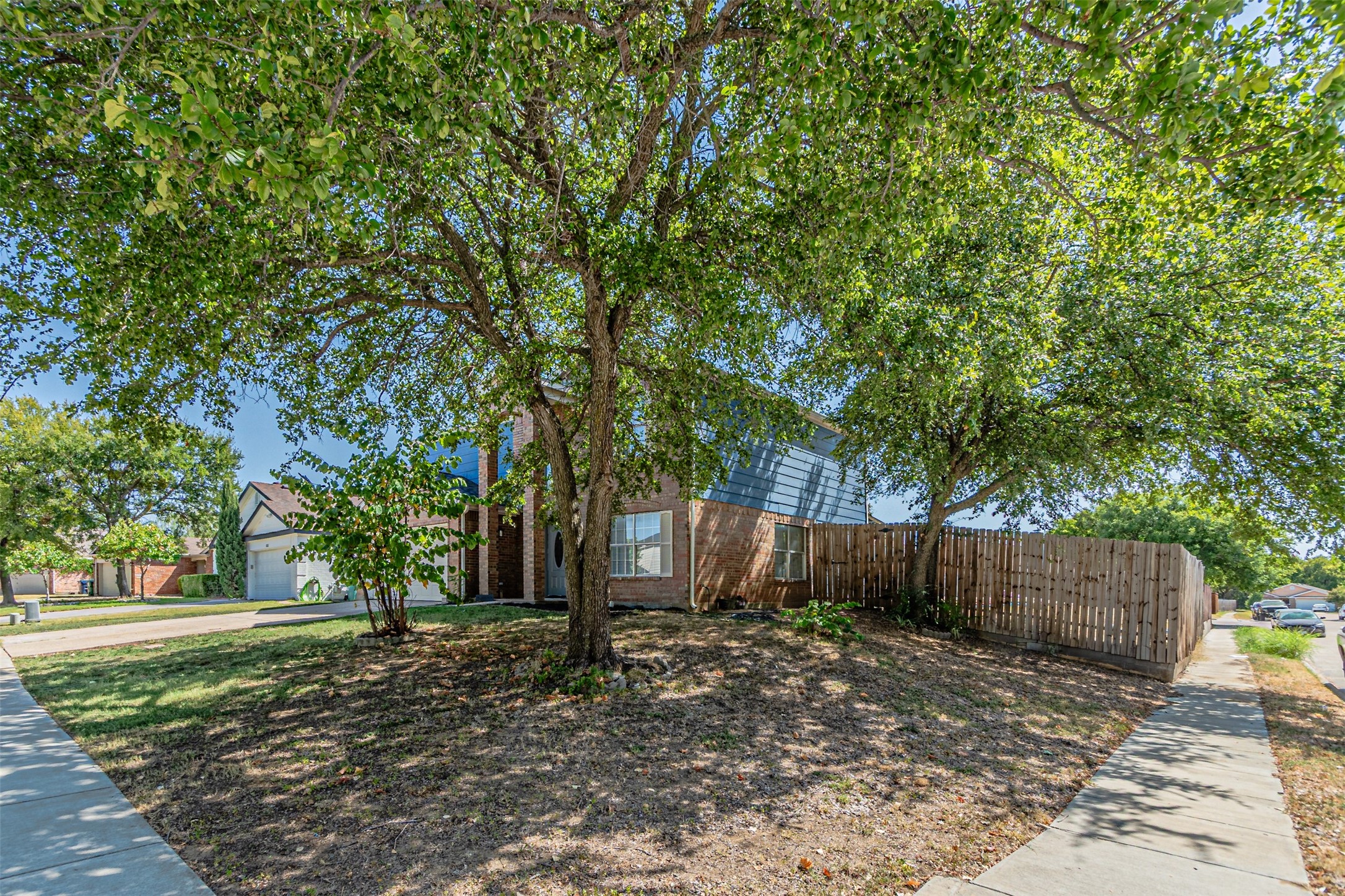 1125 Greenbend Drive
