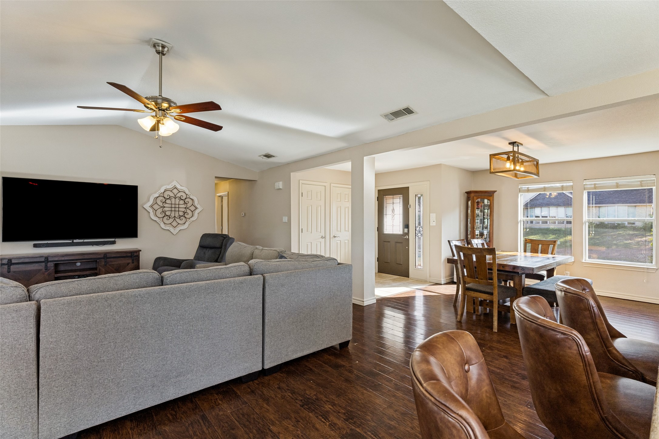 8653 Funtier Court