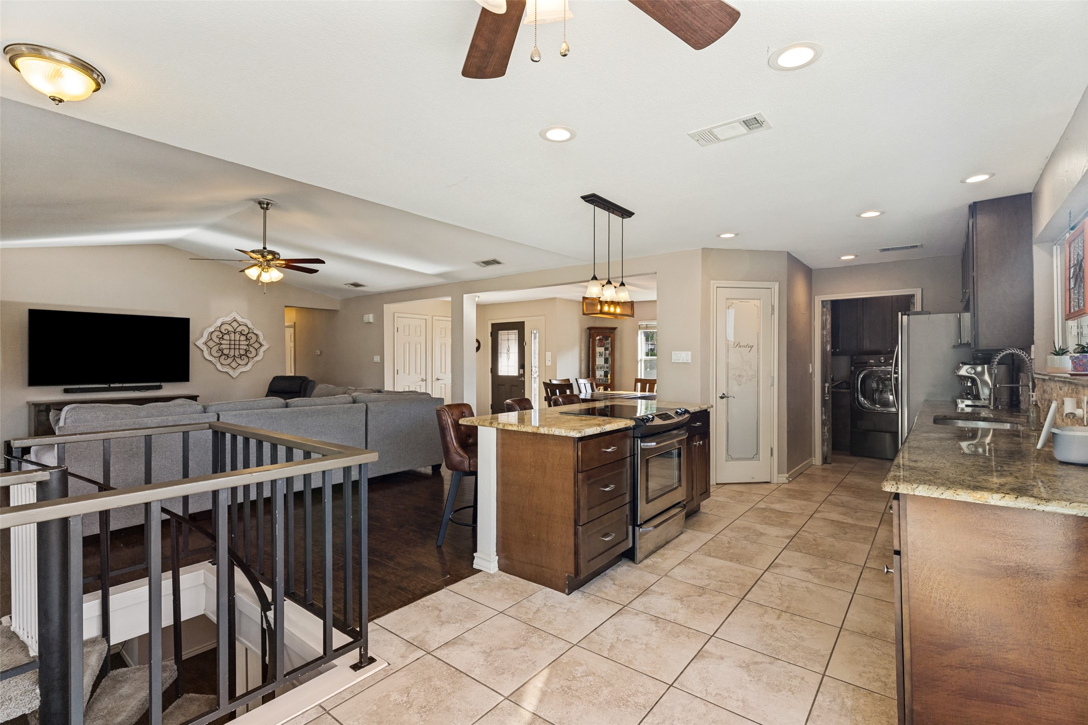 8653 Funtier Court