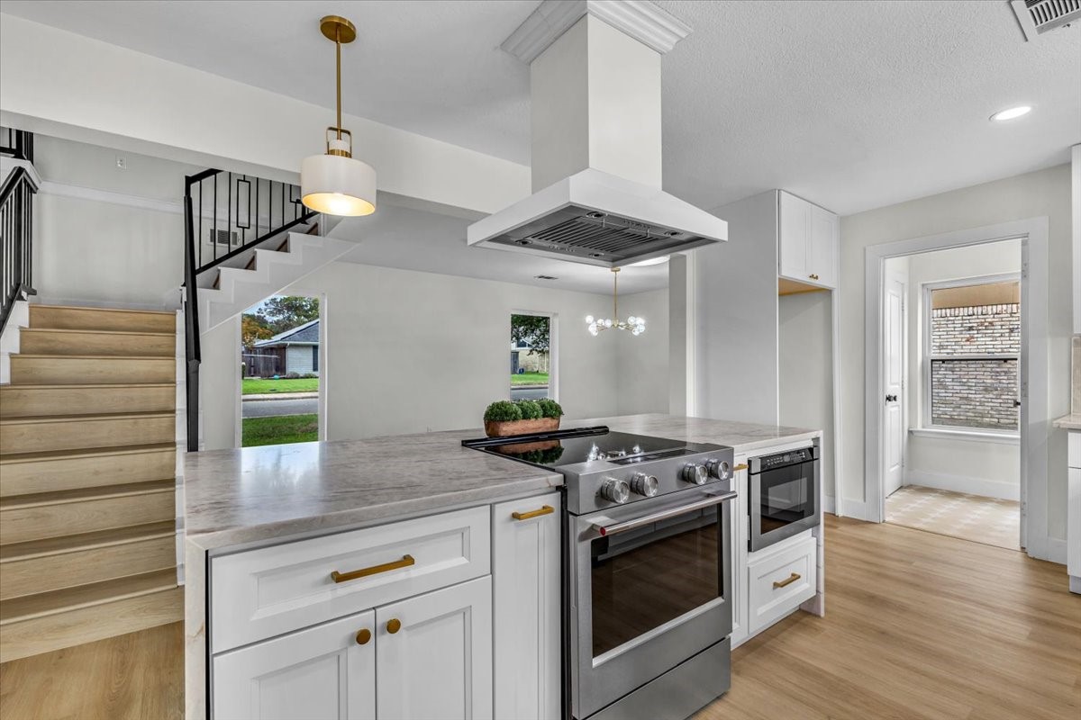 7240 Whispering Pines Drive