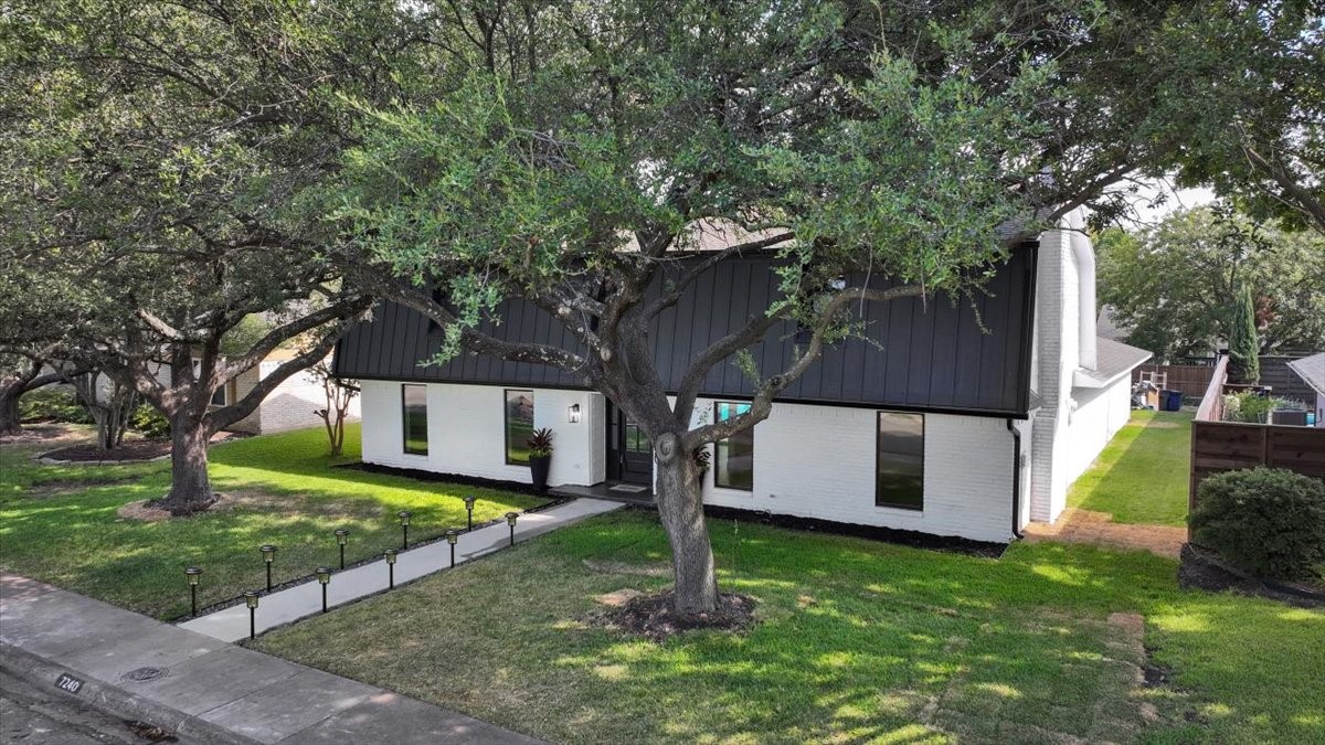 7240 Whispering Pines Drive