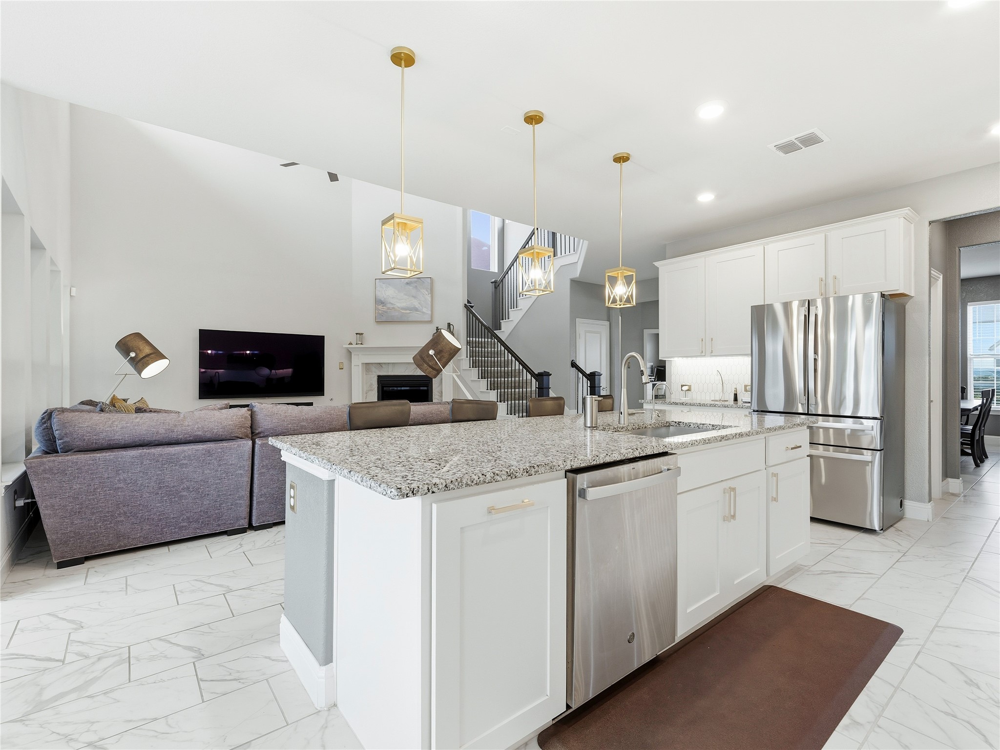 1921 Ordonez Drive