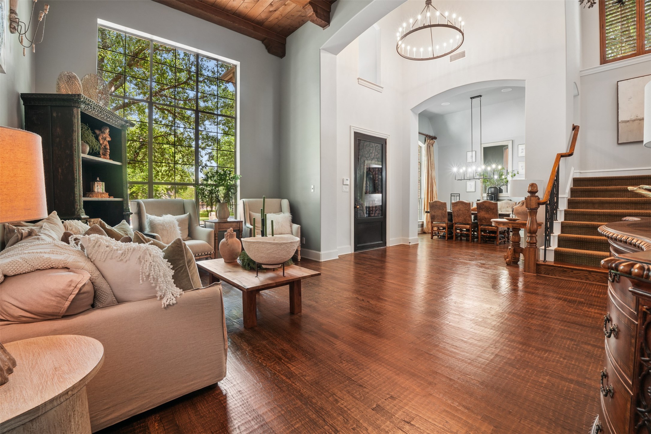 1712 Singletree Court