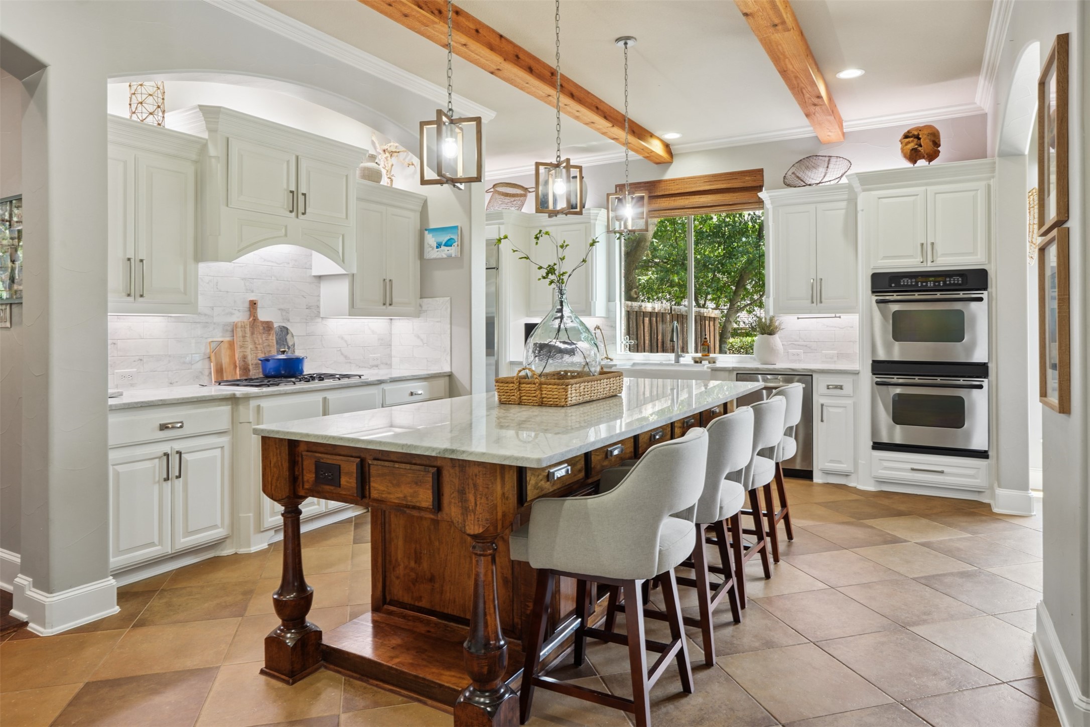 1712 Singletree Court