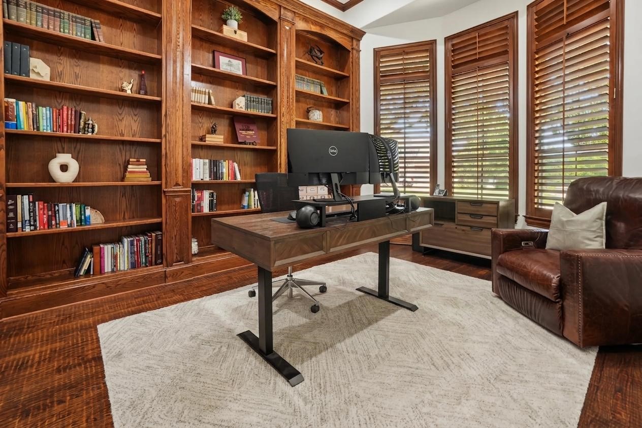 1712 Singletree Court