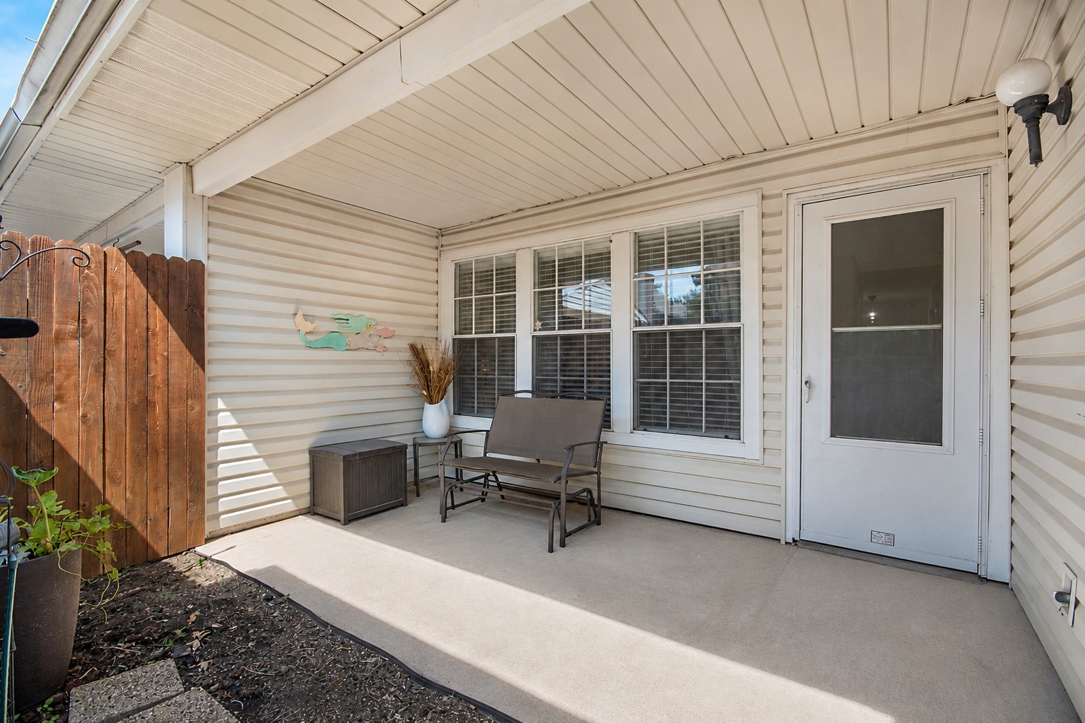 704 Creekwood Drive