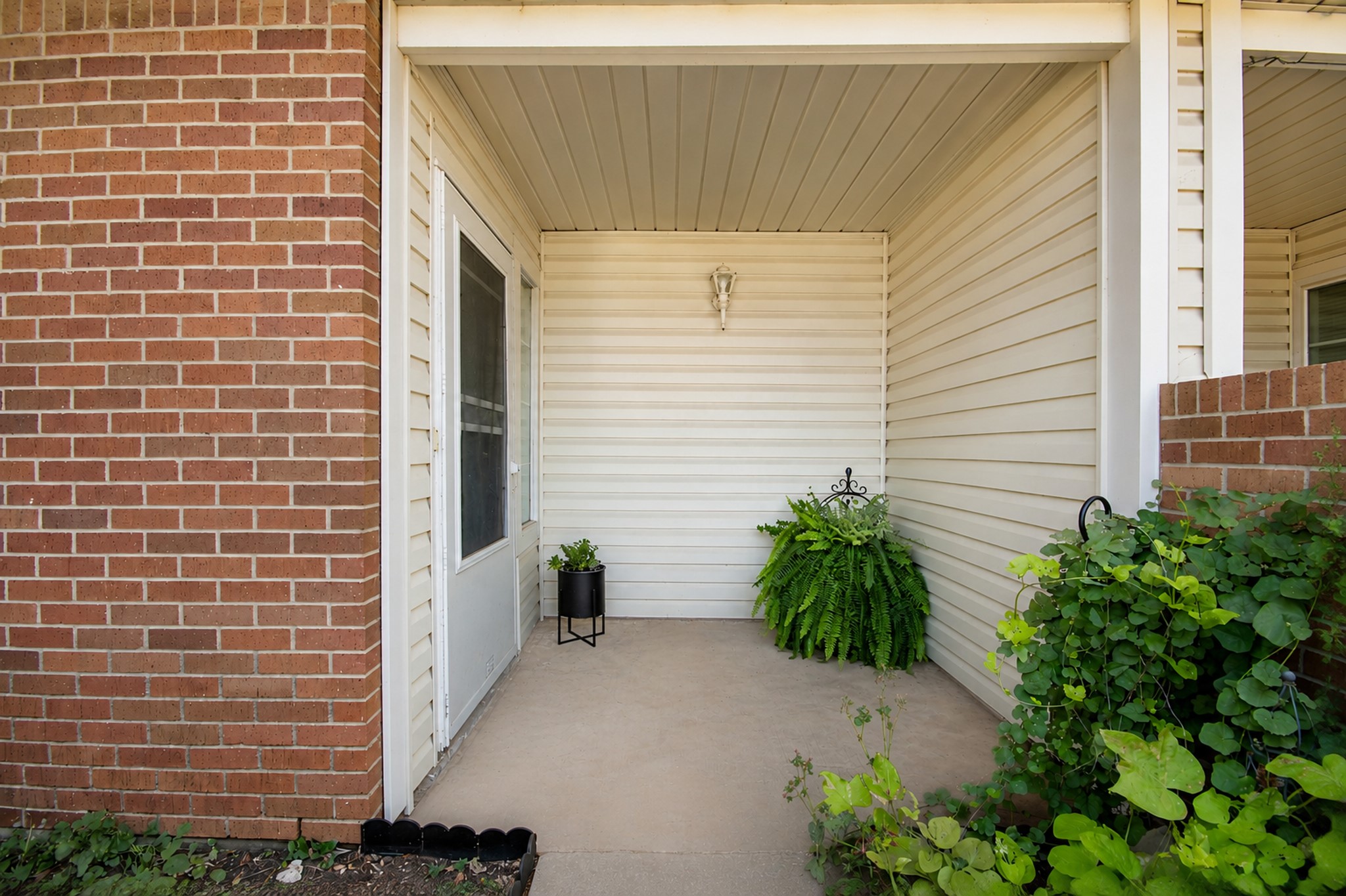 704 Creekwood Drive