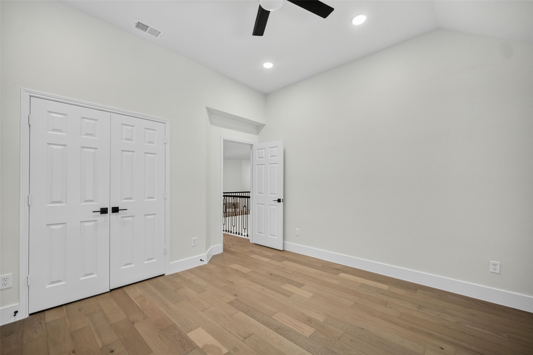 3041 Hillingdon Drive