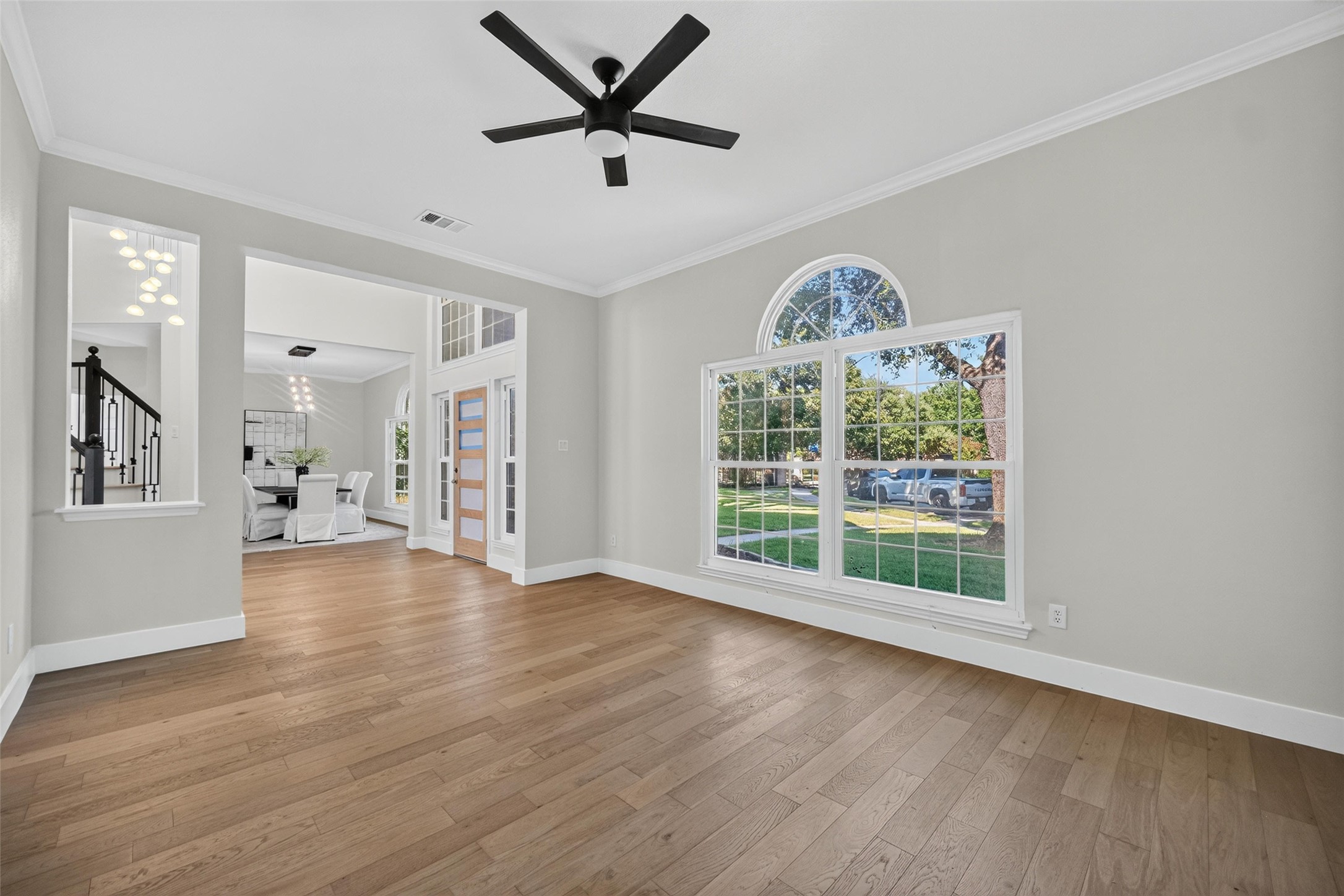 3041 Hillingdon Drive