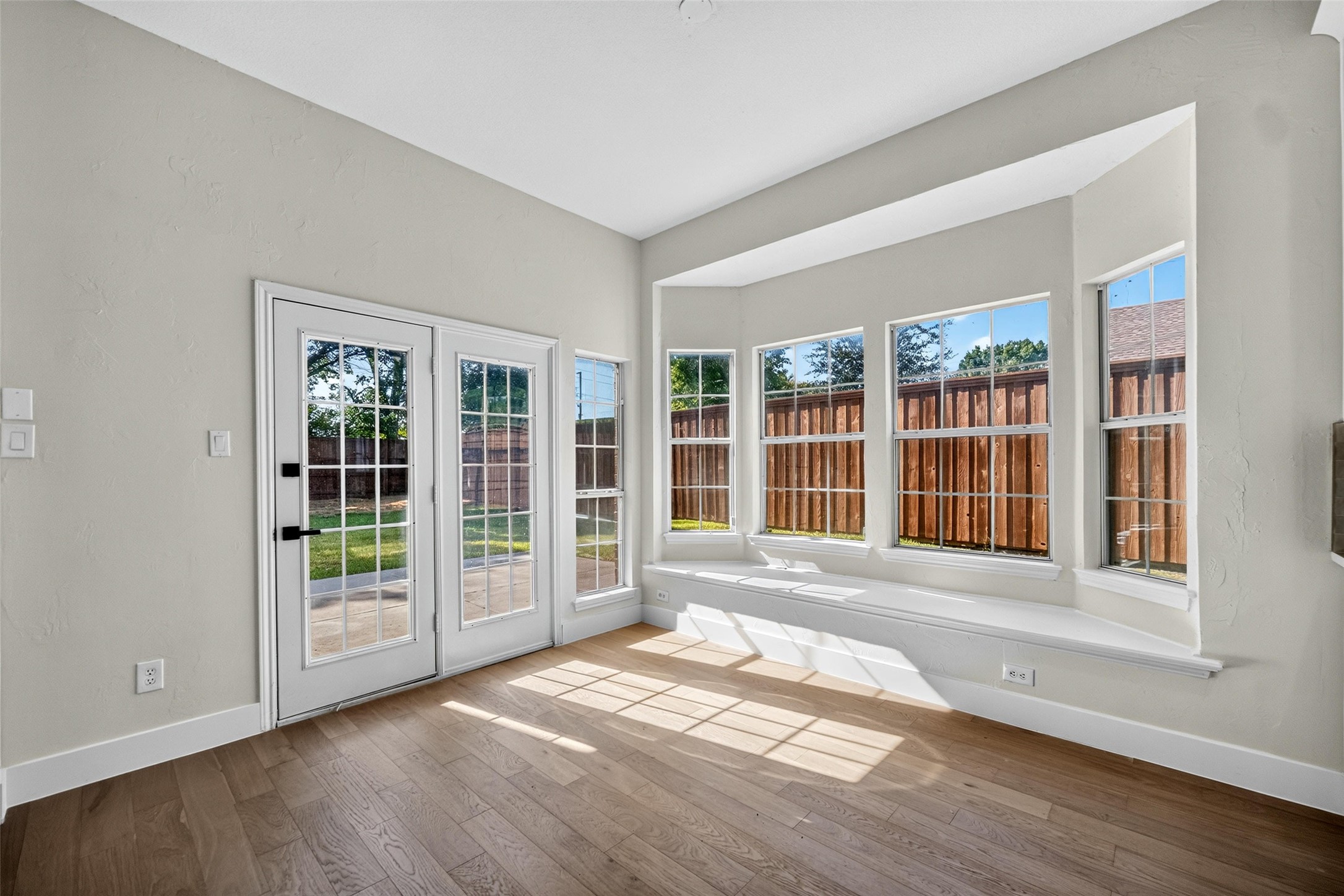3041 Hillingdon Drive