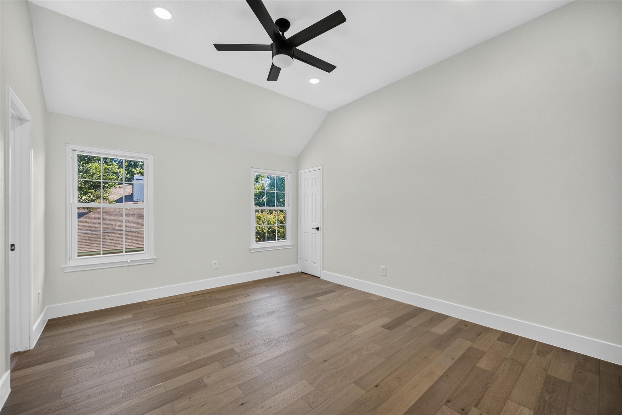 3041 Hillingdon Drive
