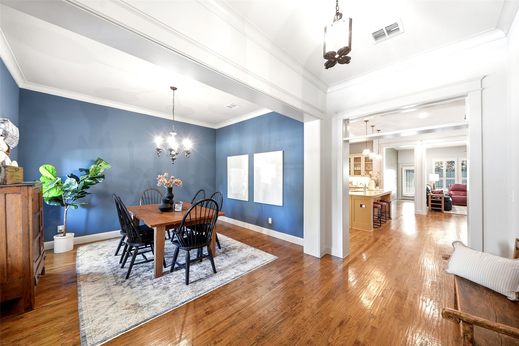 7205 Darrow Drive