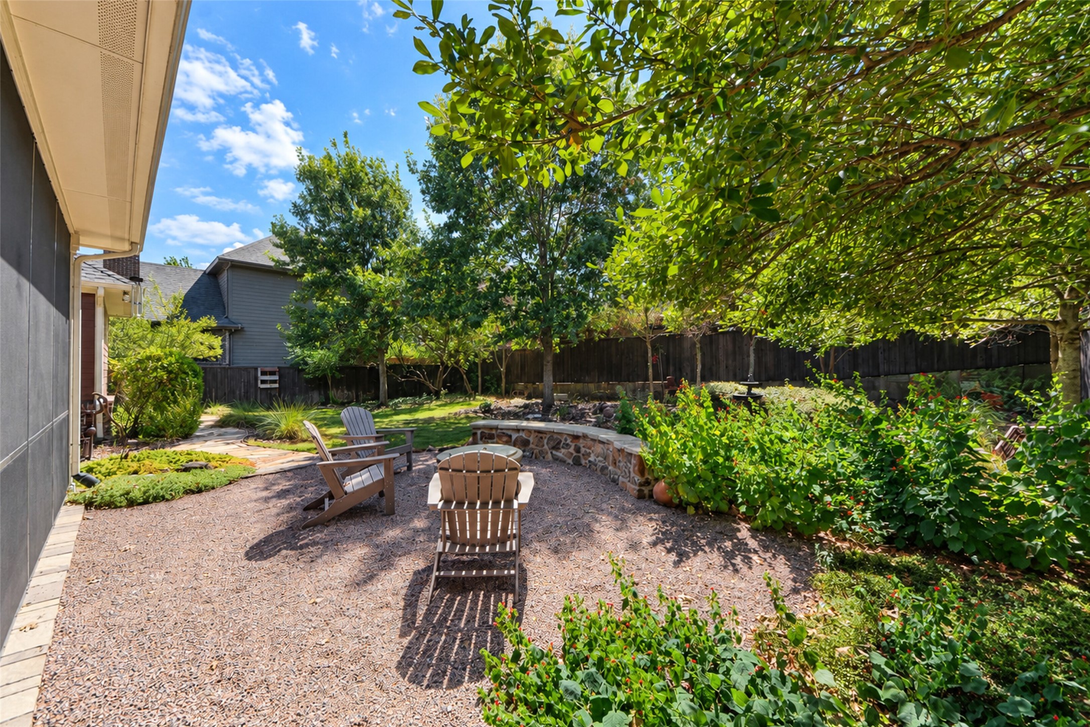 7205 Darrow Drive