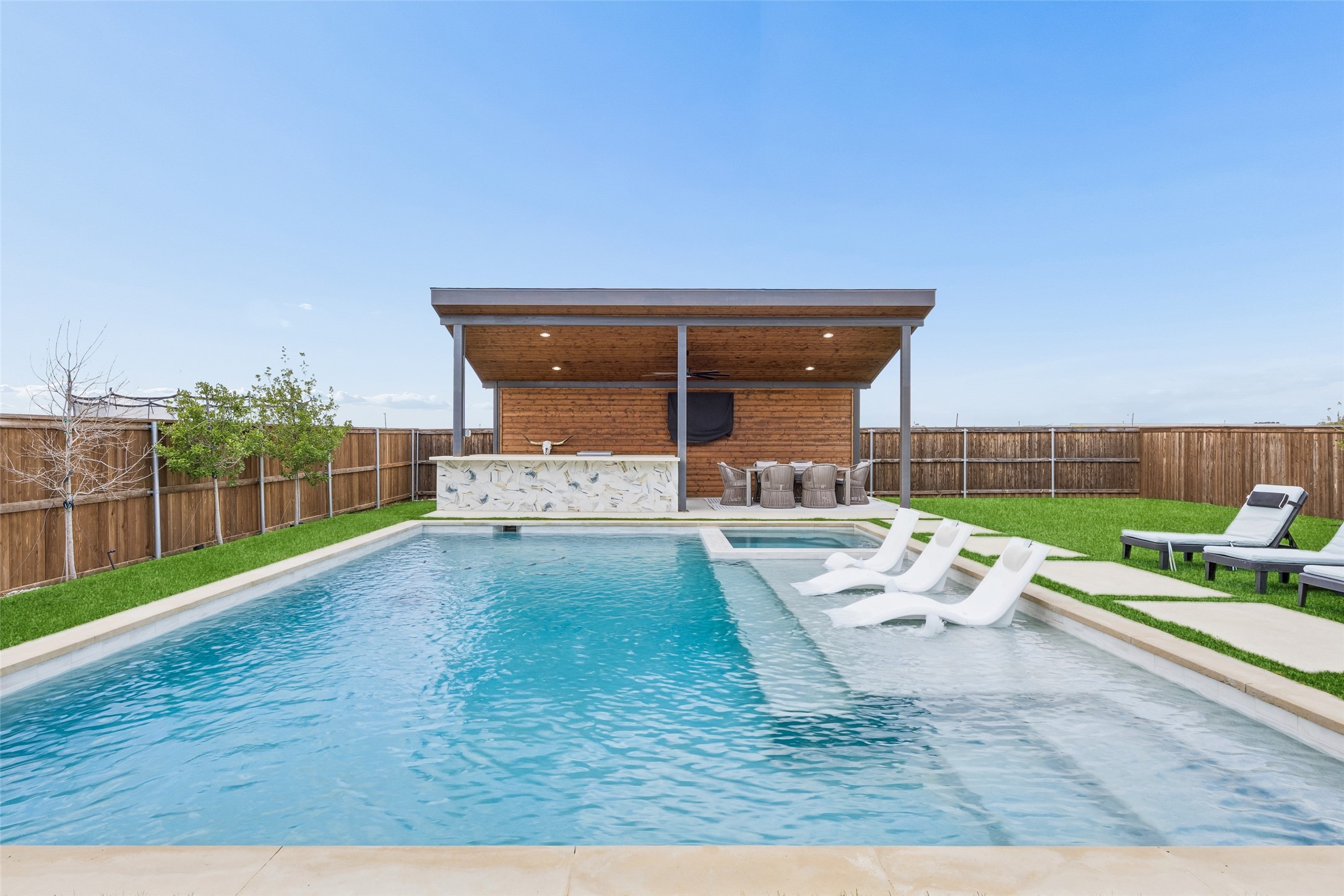 1844 Ellington Drive