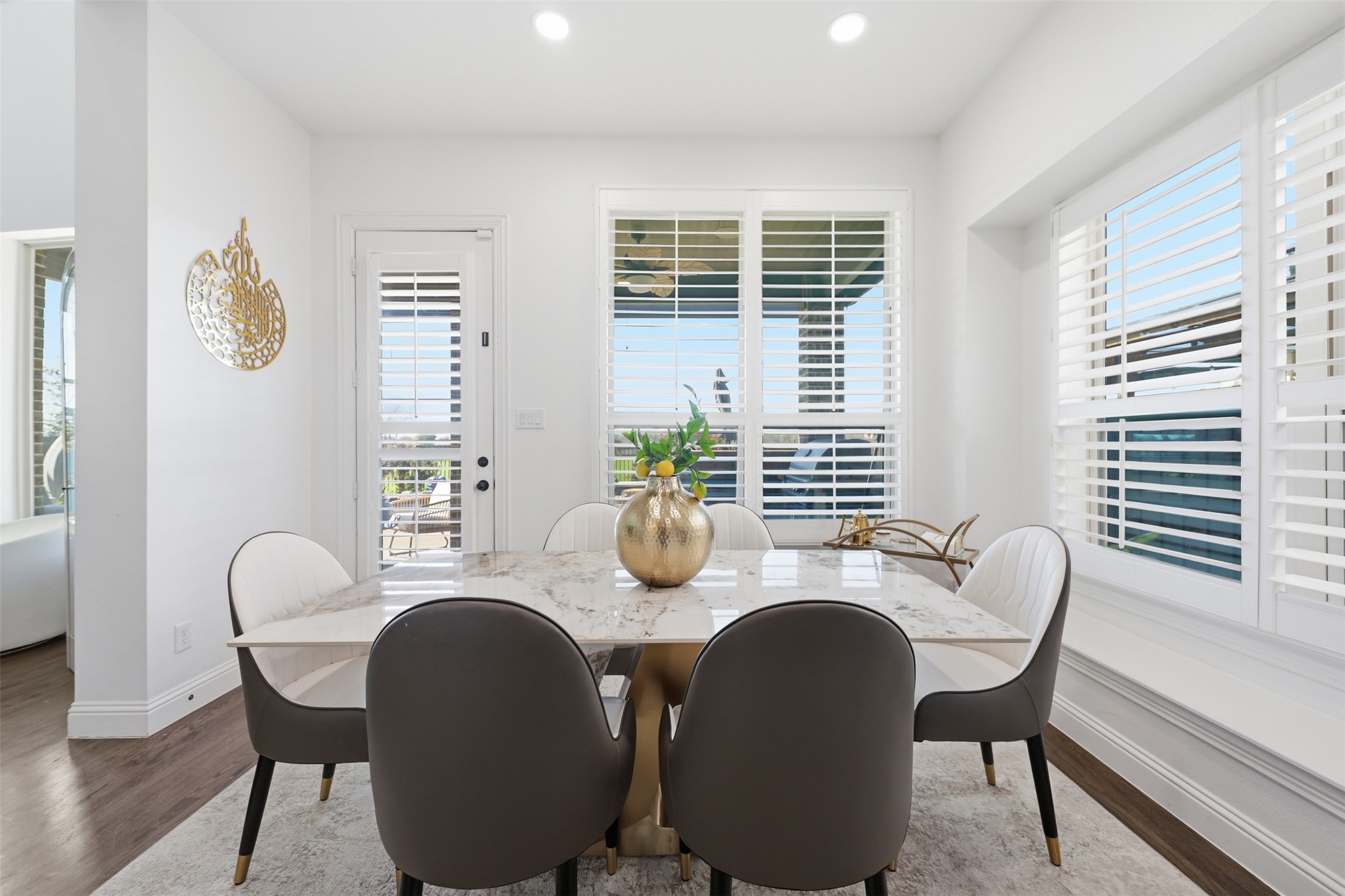 2143 Alcove Drive