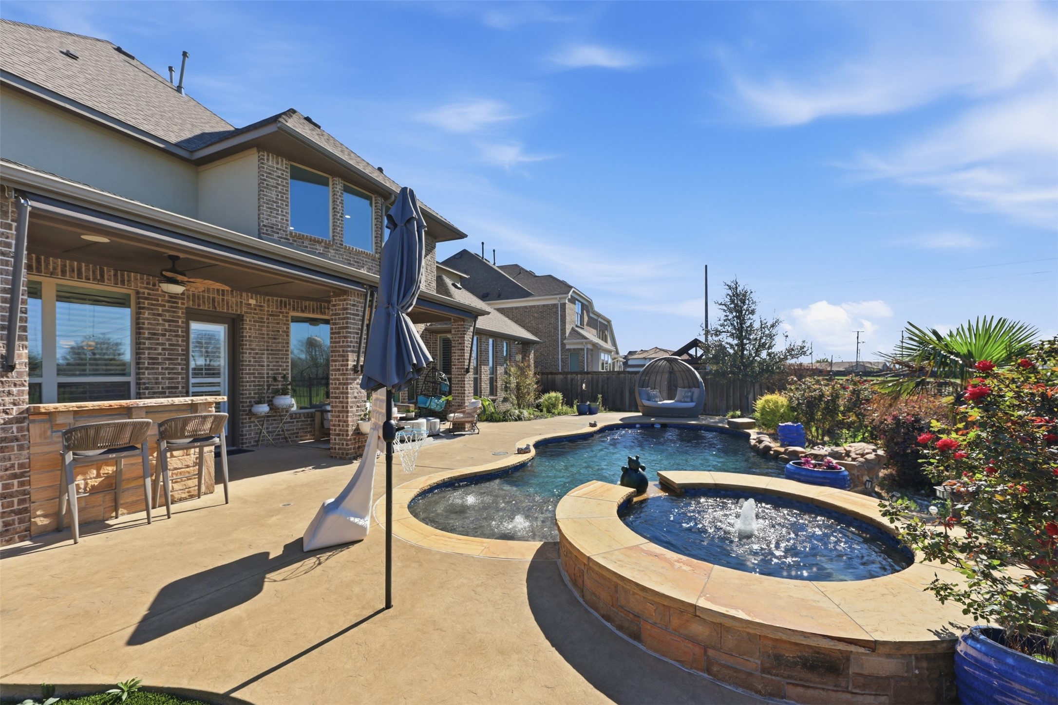 2143 Alcove Drive