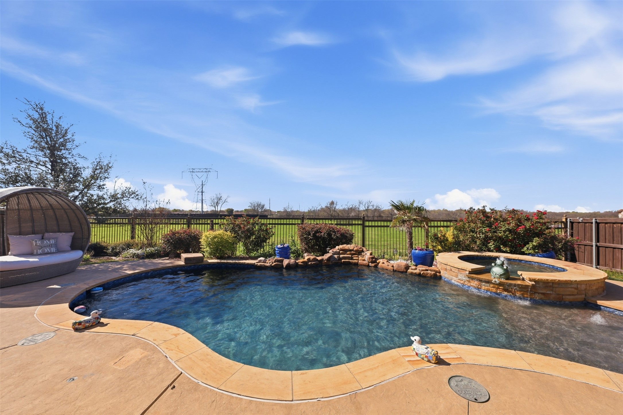2143 Alcove Drive