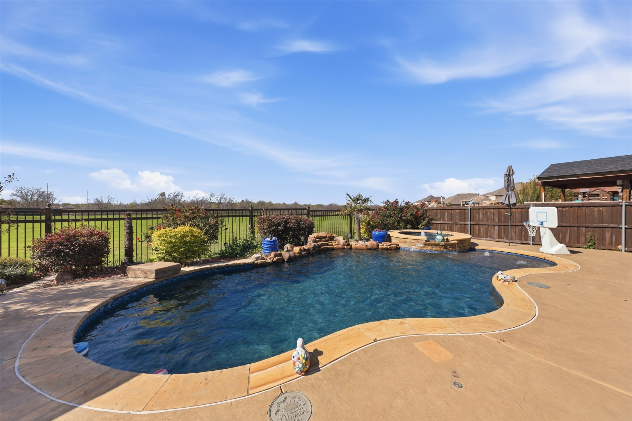 2143 Alcove Drive