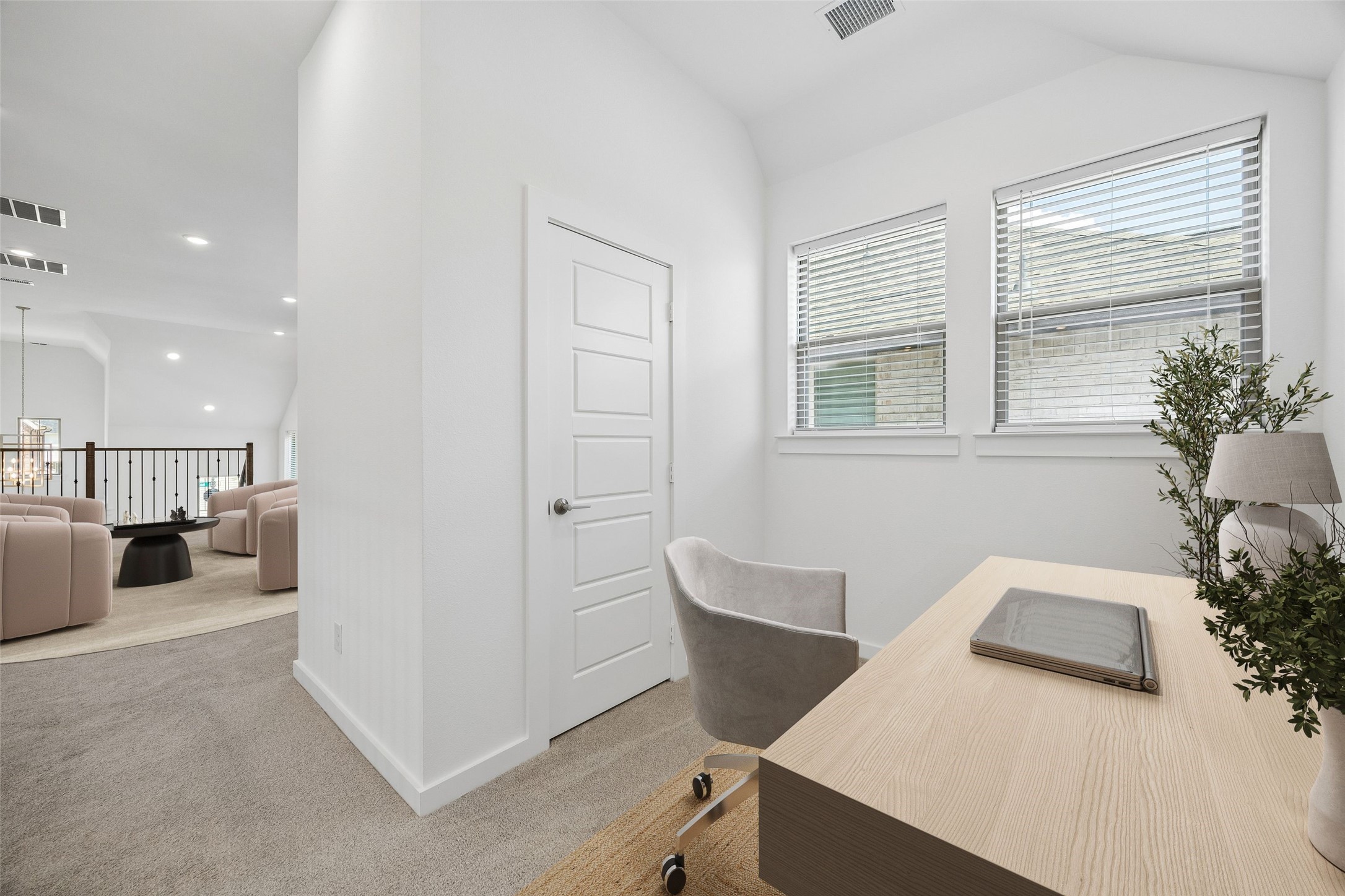 708 Kendall Lane