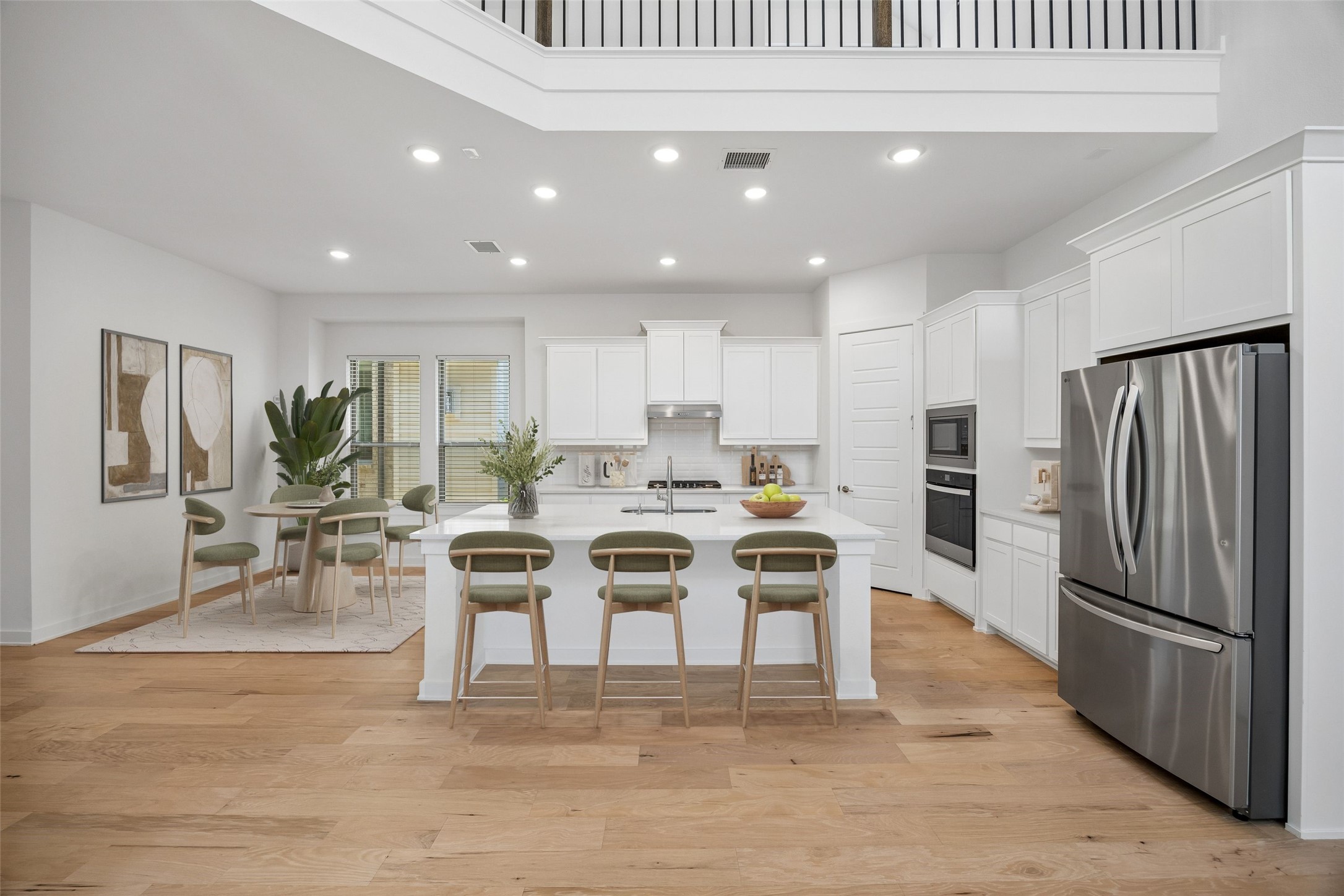 708 Kendall Lane