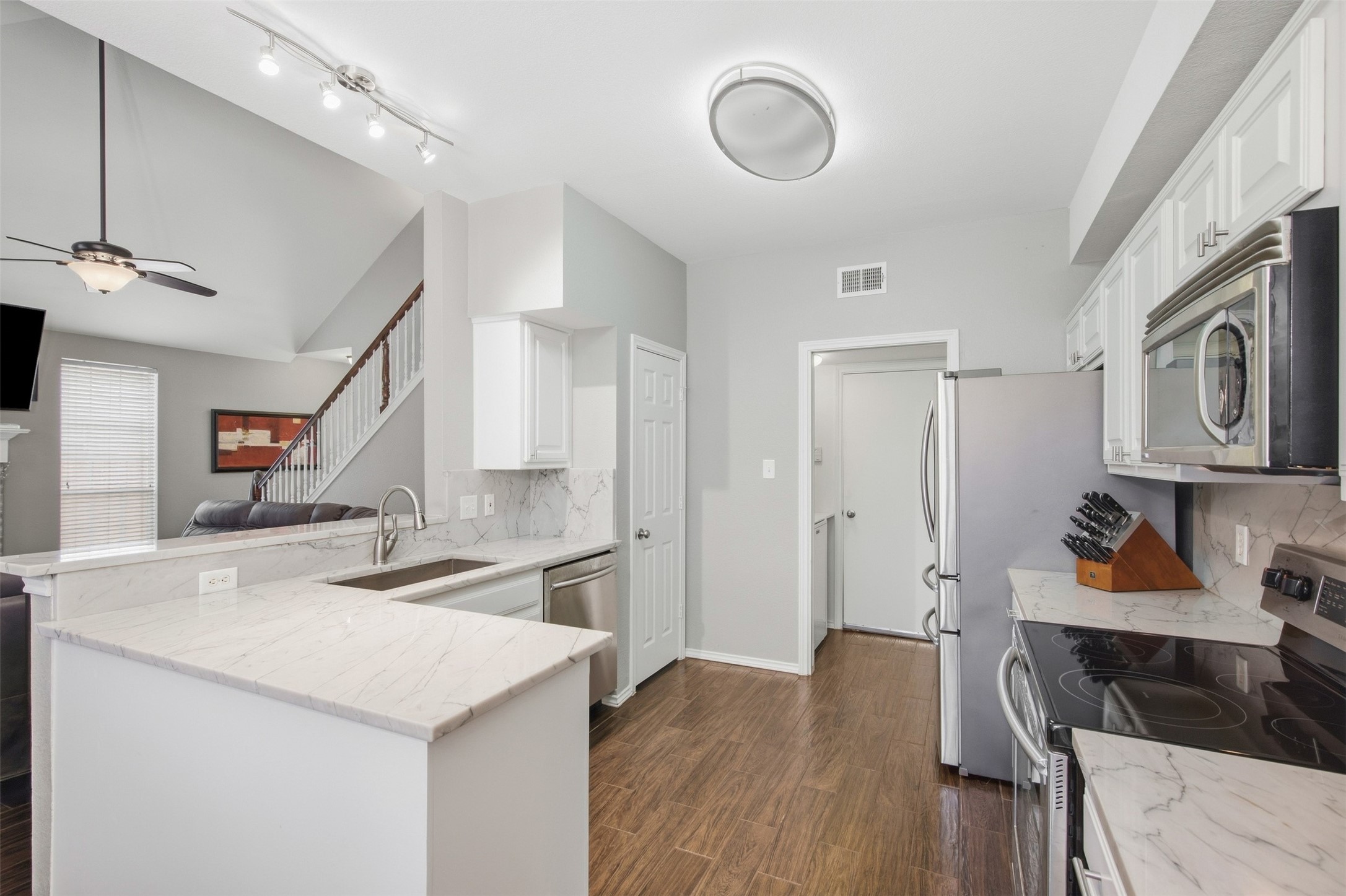 554 Continental Drive