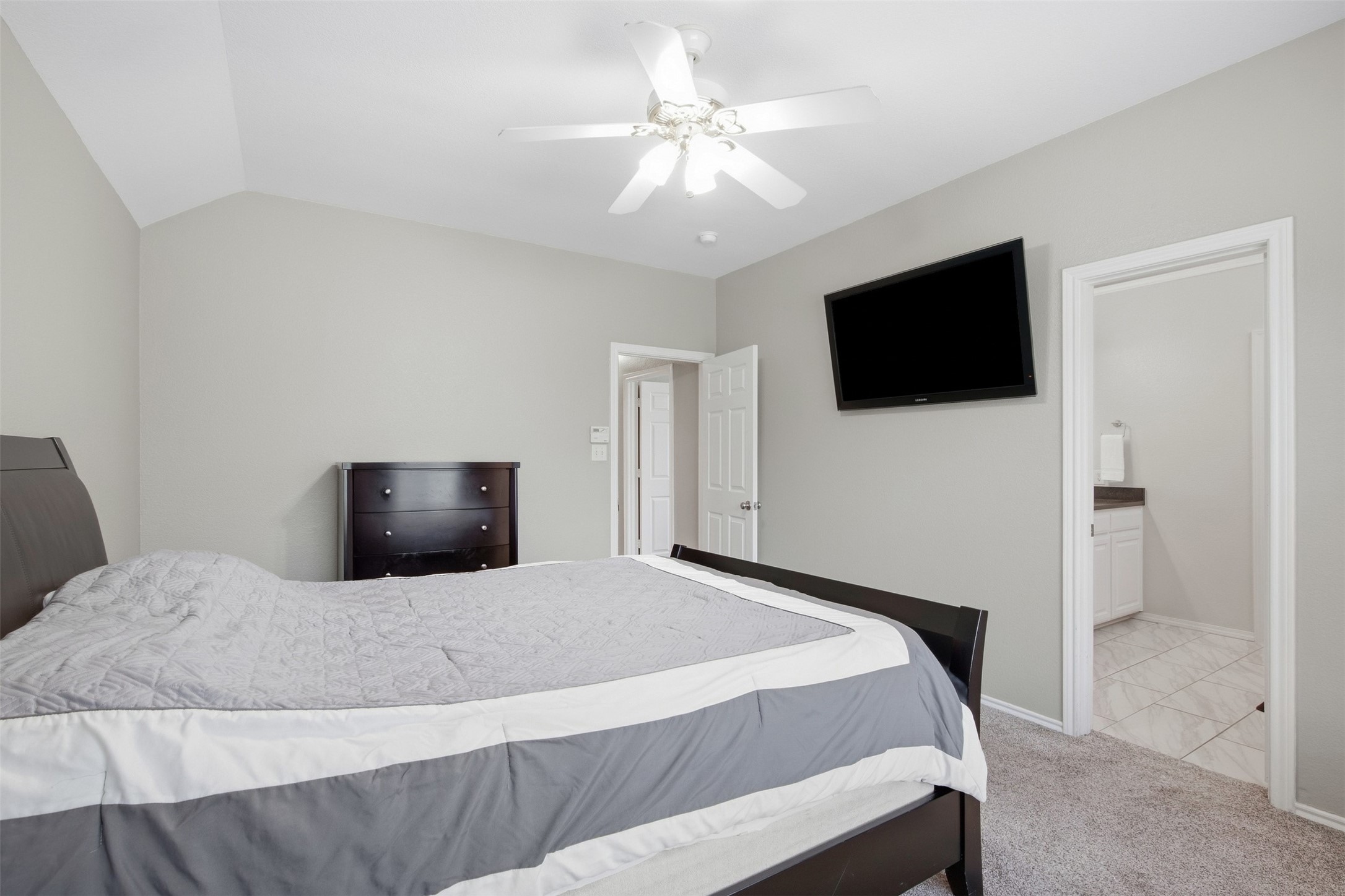 554 Continental Drive