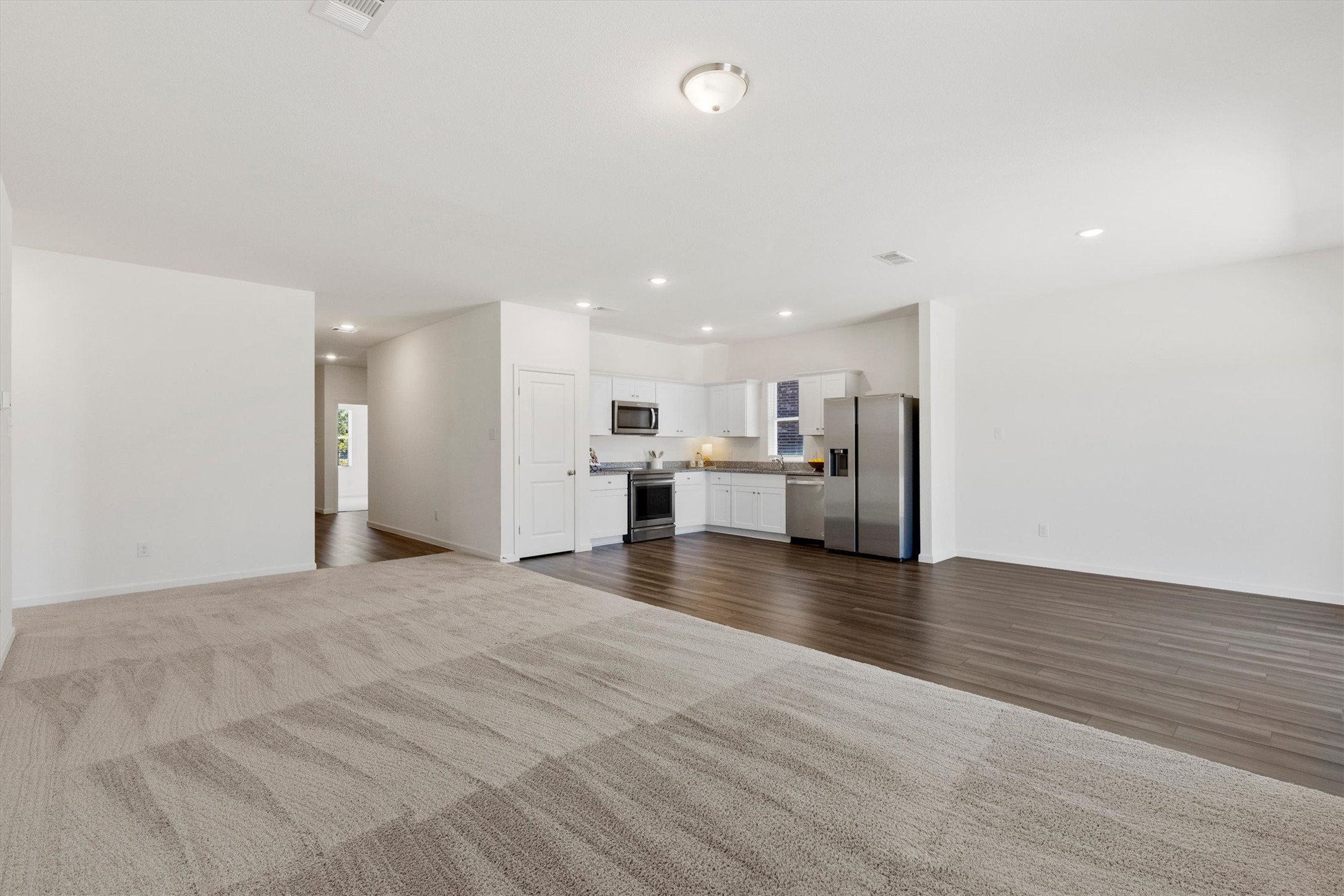 3008 Lacebark Court