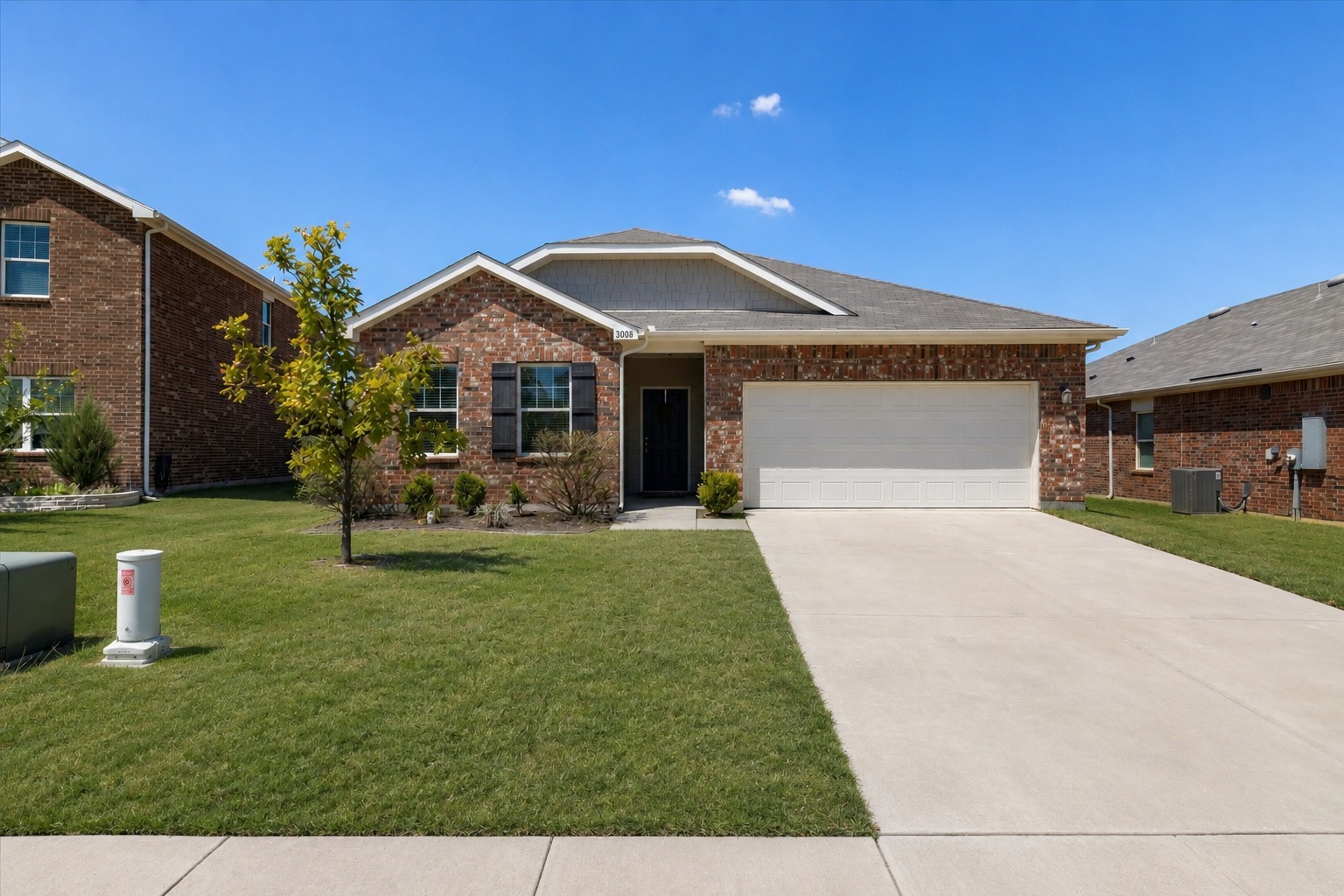 3008 Lacebark Court