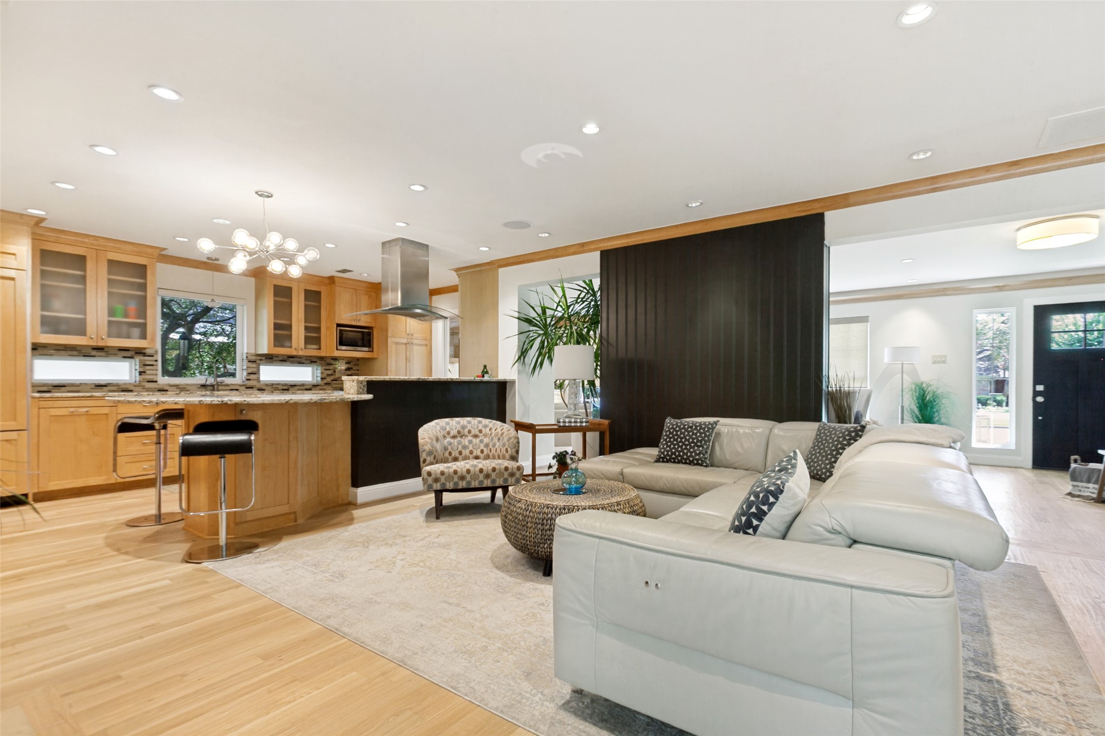 312 Canyon Valley Drive